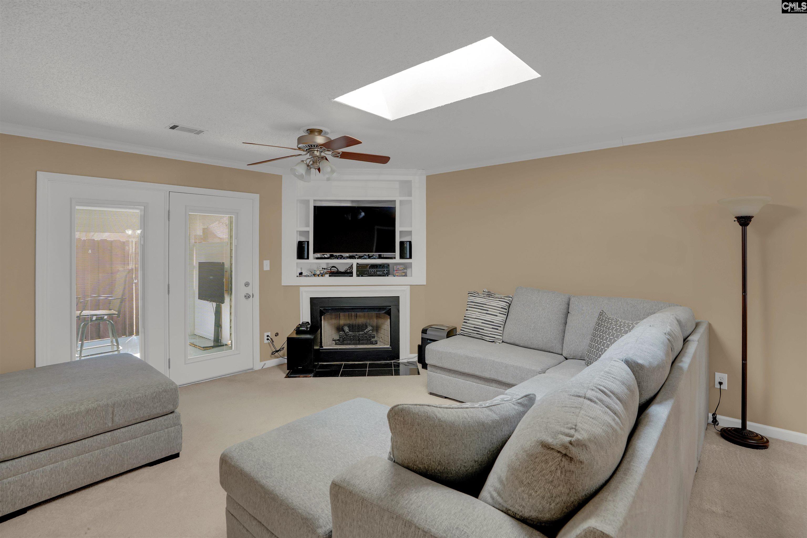 105 Thorn Tree Lane Columbia, SC 29212
