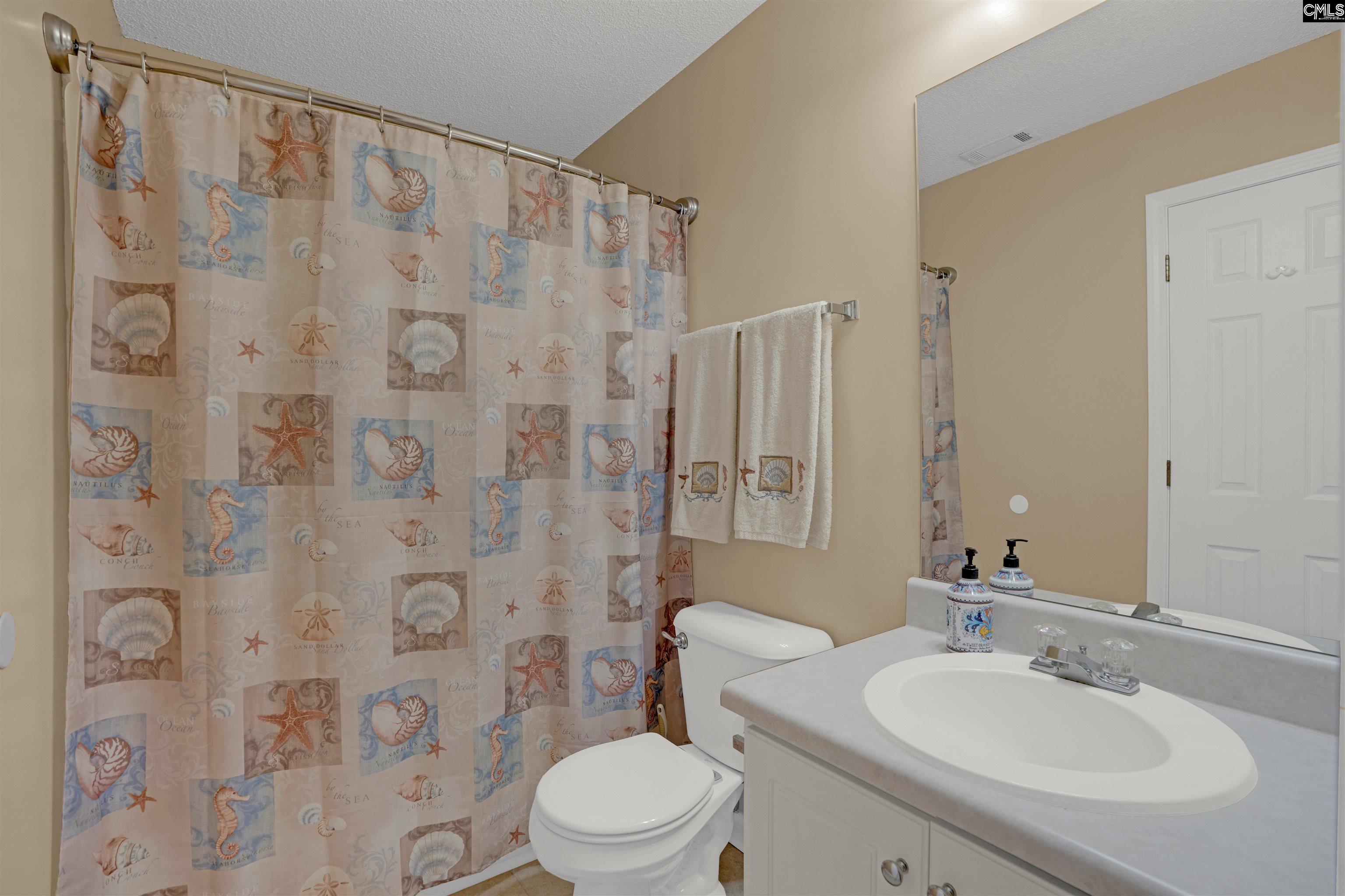 105 Thorn Tree Lane Columbia, SC 29212