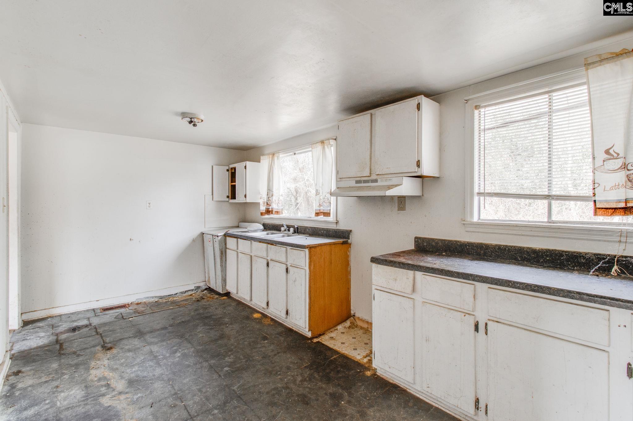 208 Kennerly Road Cordova, SC 29039-9483