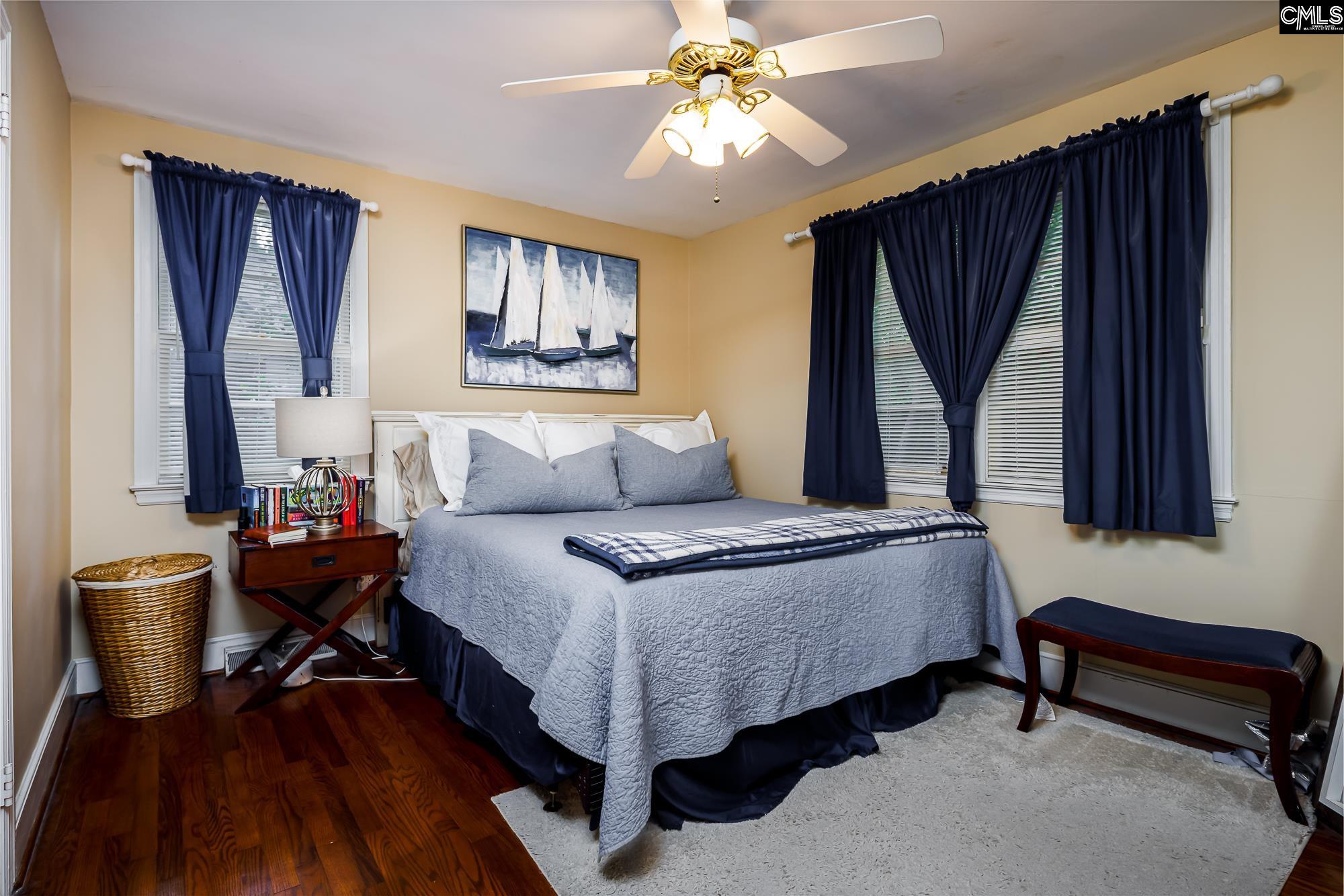 3963 Live Oak Street Columbia, SC 29205