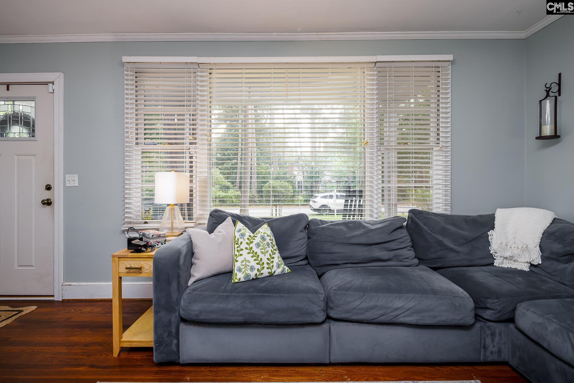 3963 Live Oak Street Columbia, SC 29205