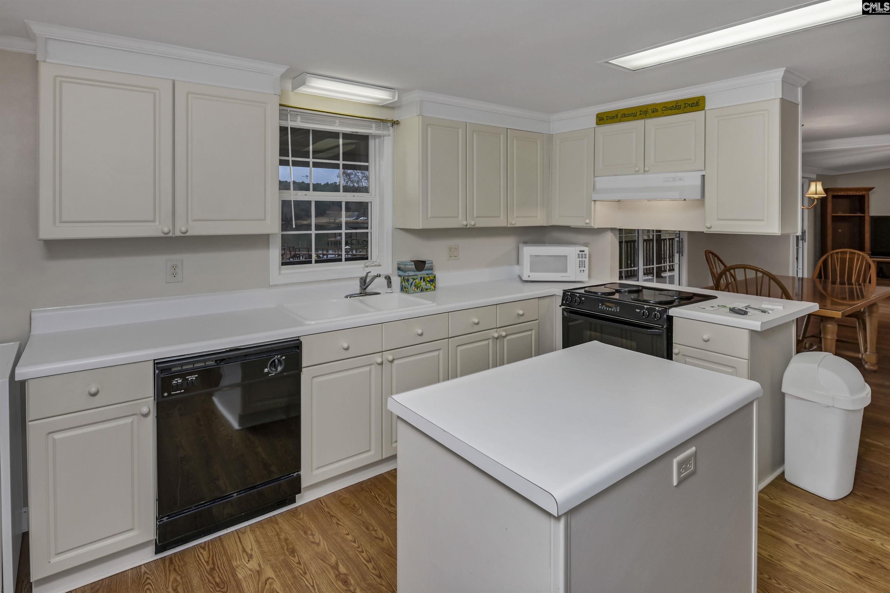 1383 Kingfisher Drive Ridgeway, SC 29130