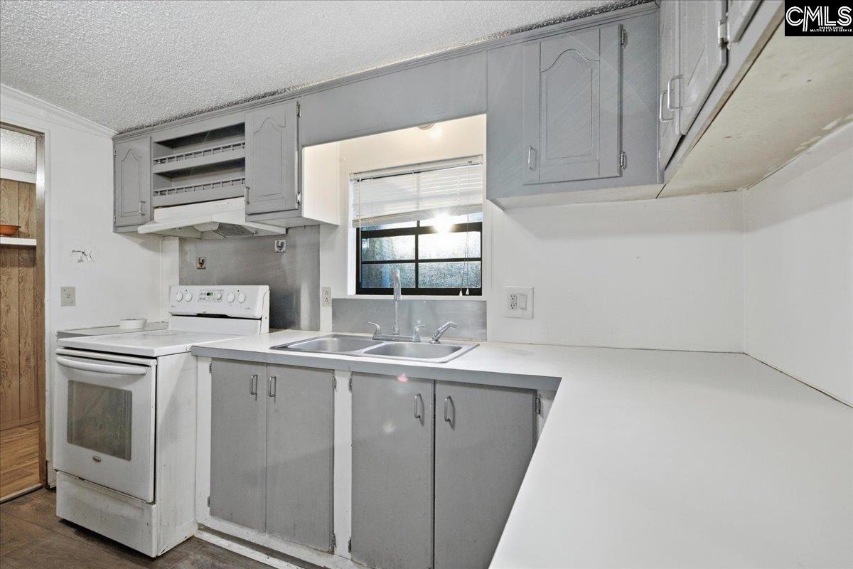 1400 Toms Creek Road Hopkins, SC 29061