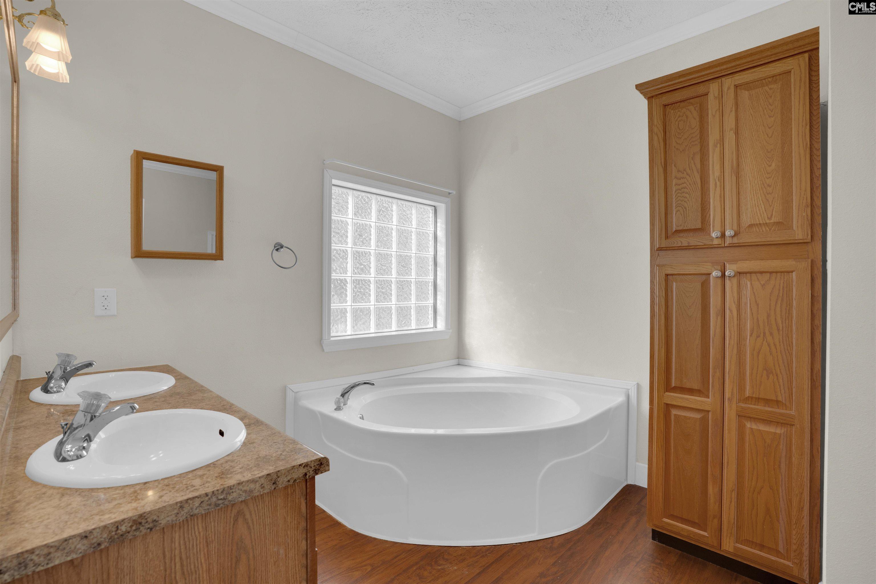 105 Dogwood Shores Lane Eastover, SC 29044