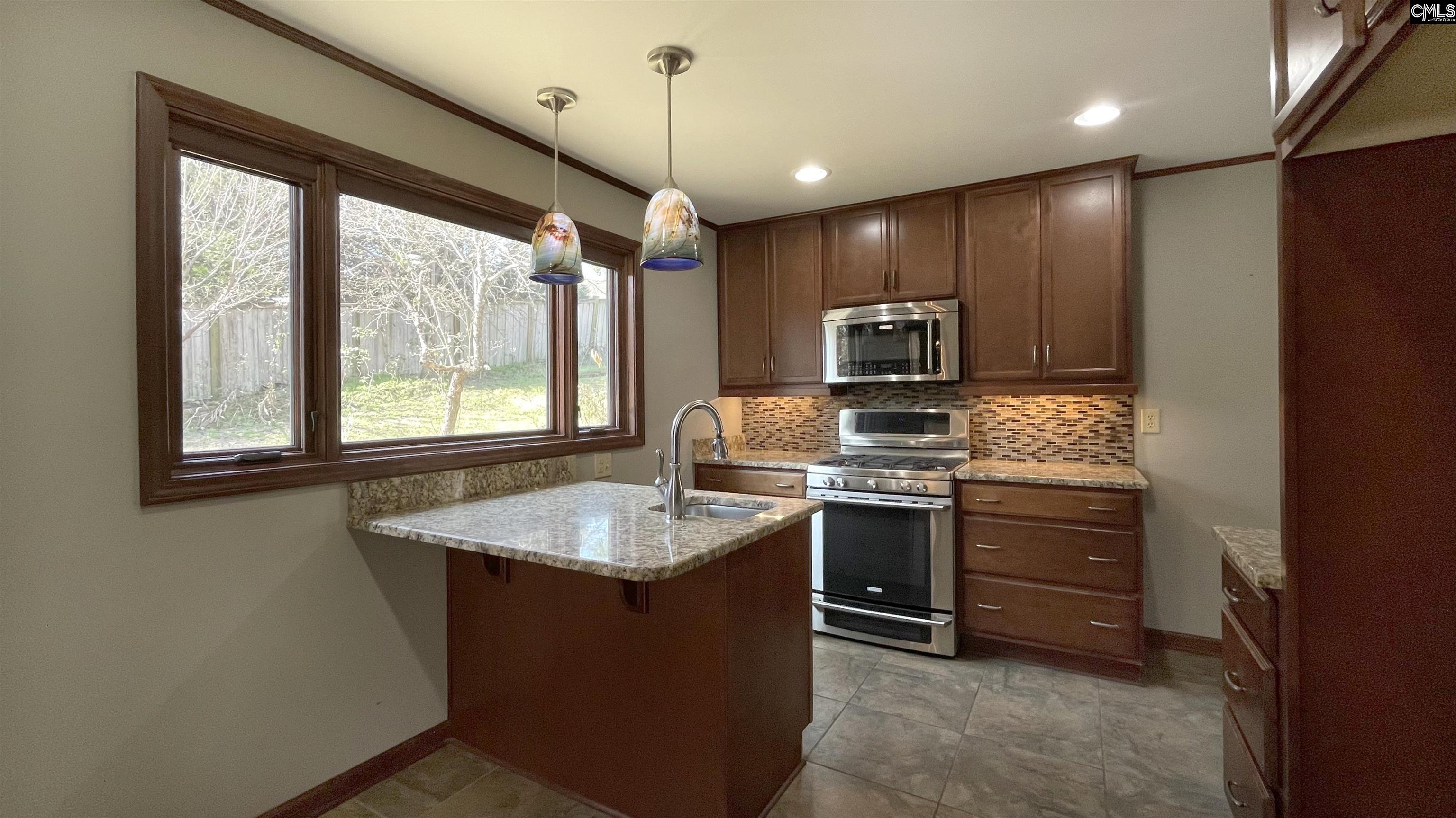 1501 Robin Crest Drive West Columbia, SC 29169