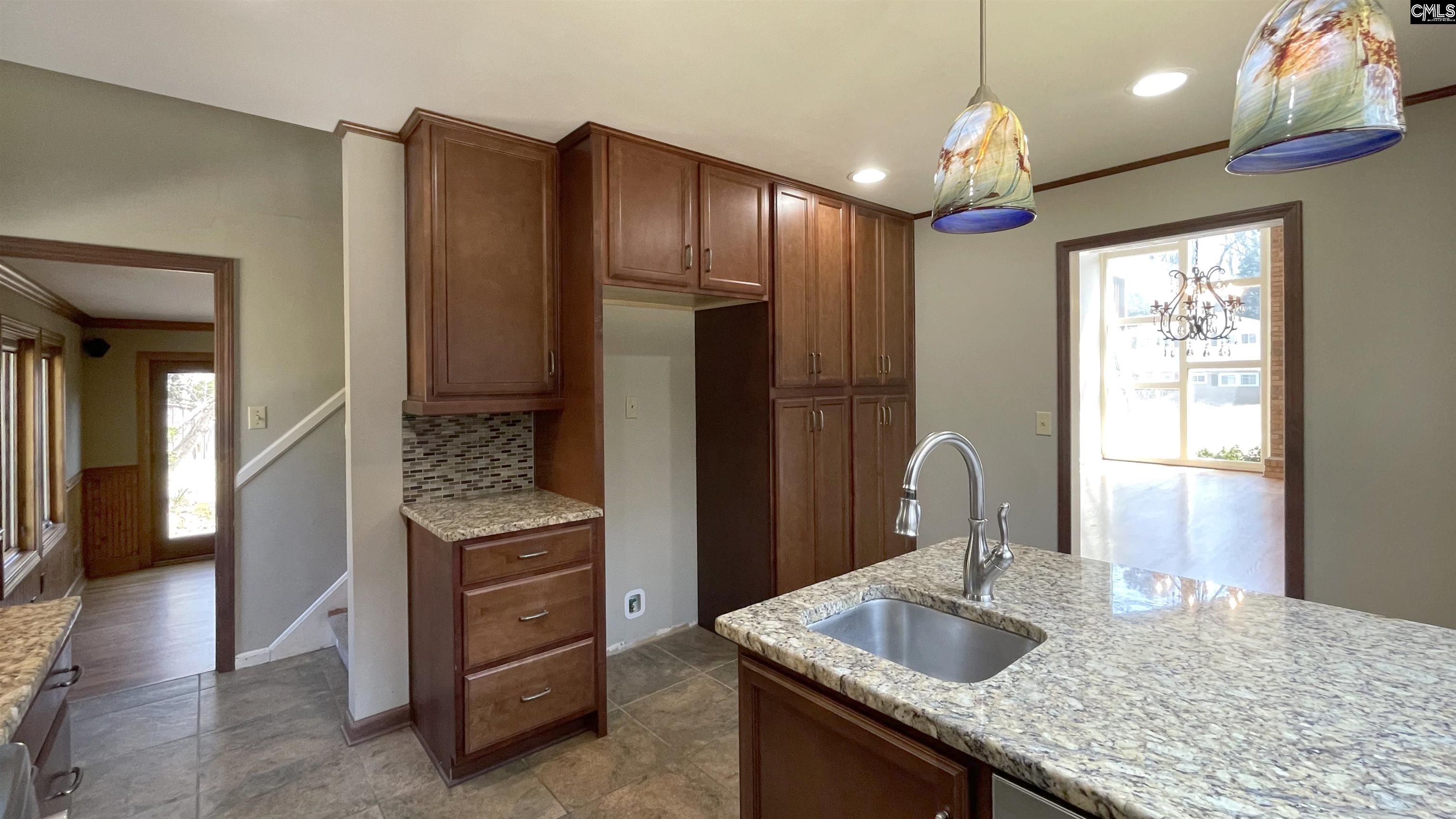1501 Robin Crest Drive West Columbia, SC 29169