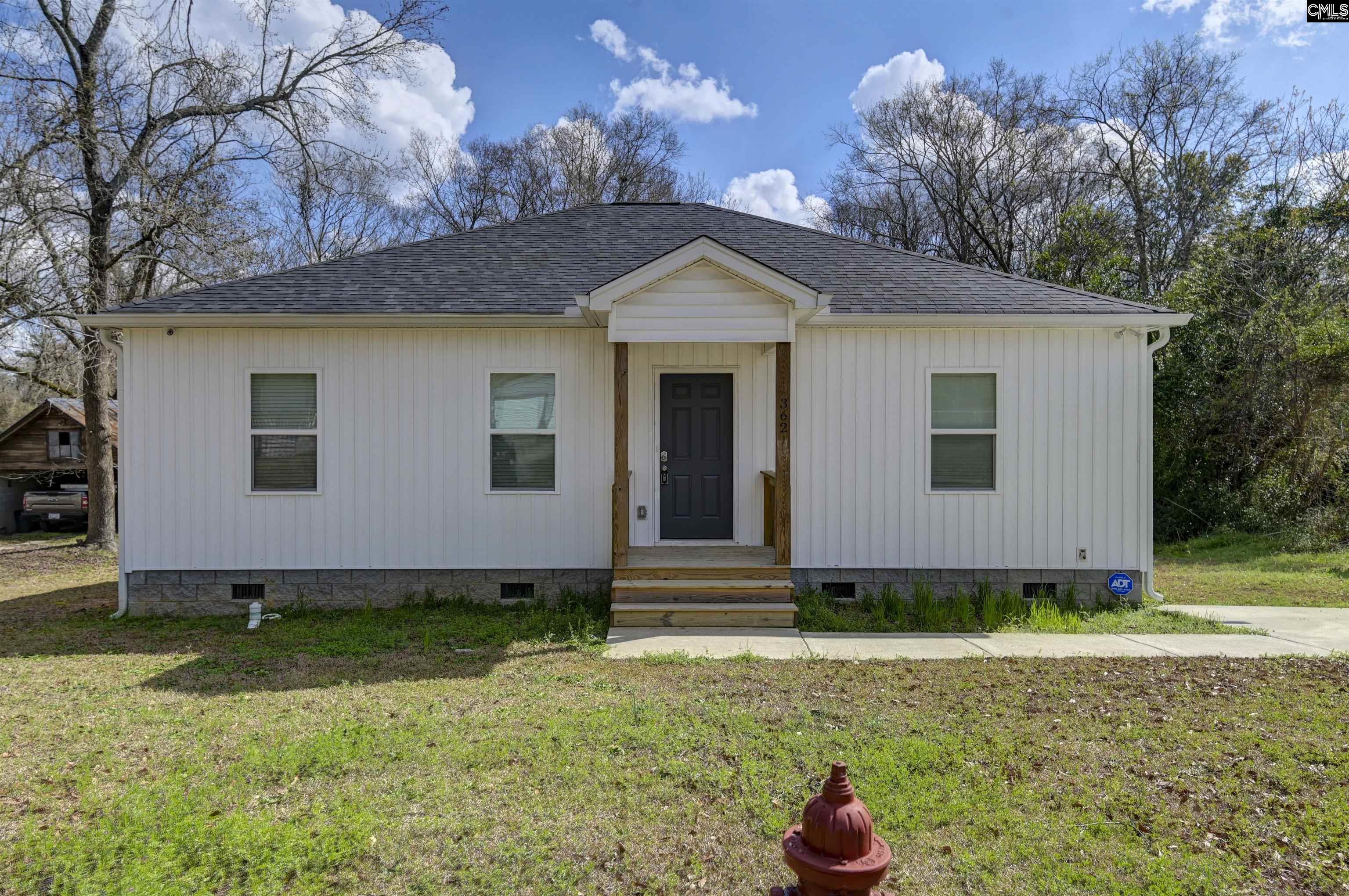 362 Hill Street Batesburg, SC 29006