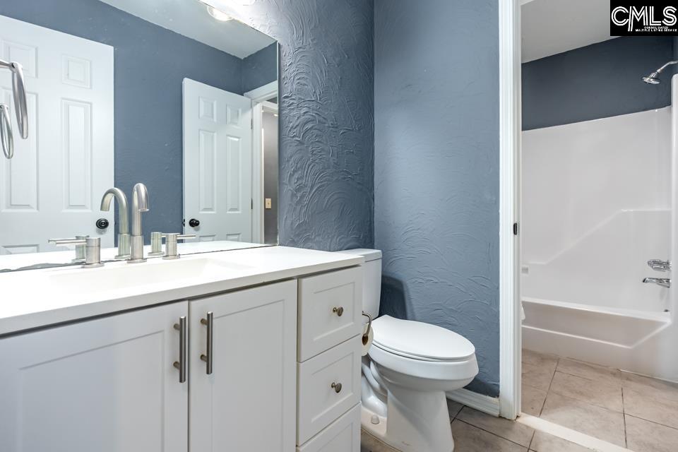124 Aylesbury Road Irmo, SC 29063