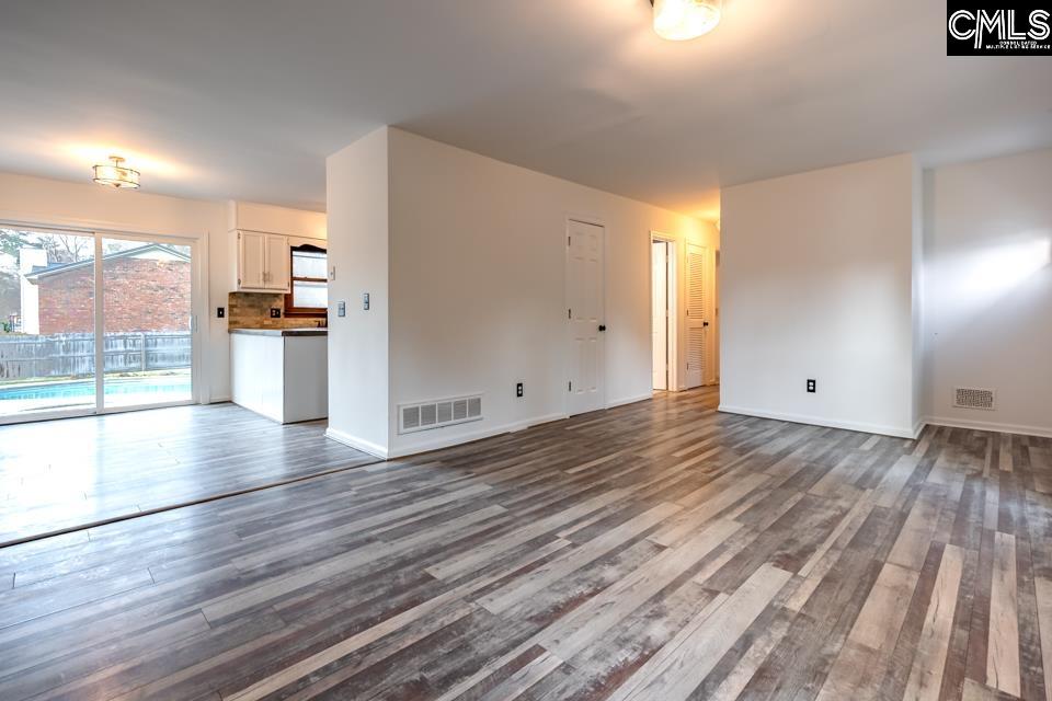 124 Aylesbury Road Irmo, SC 29063