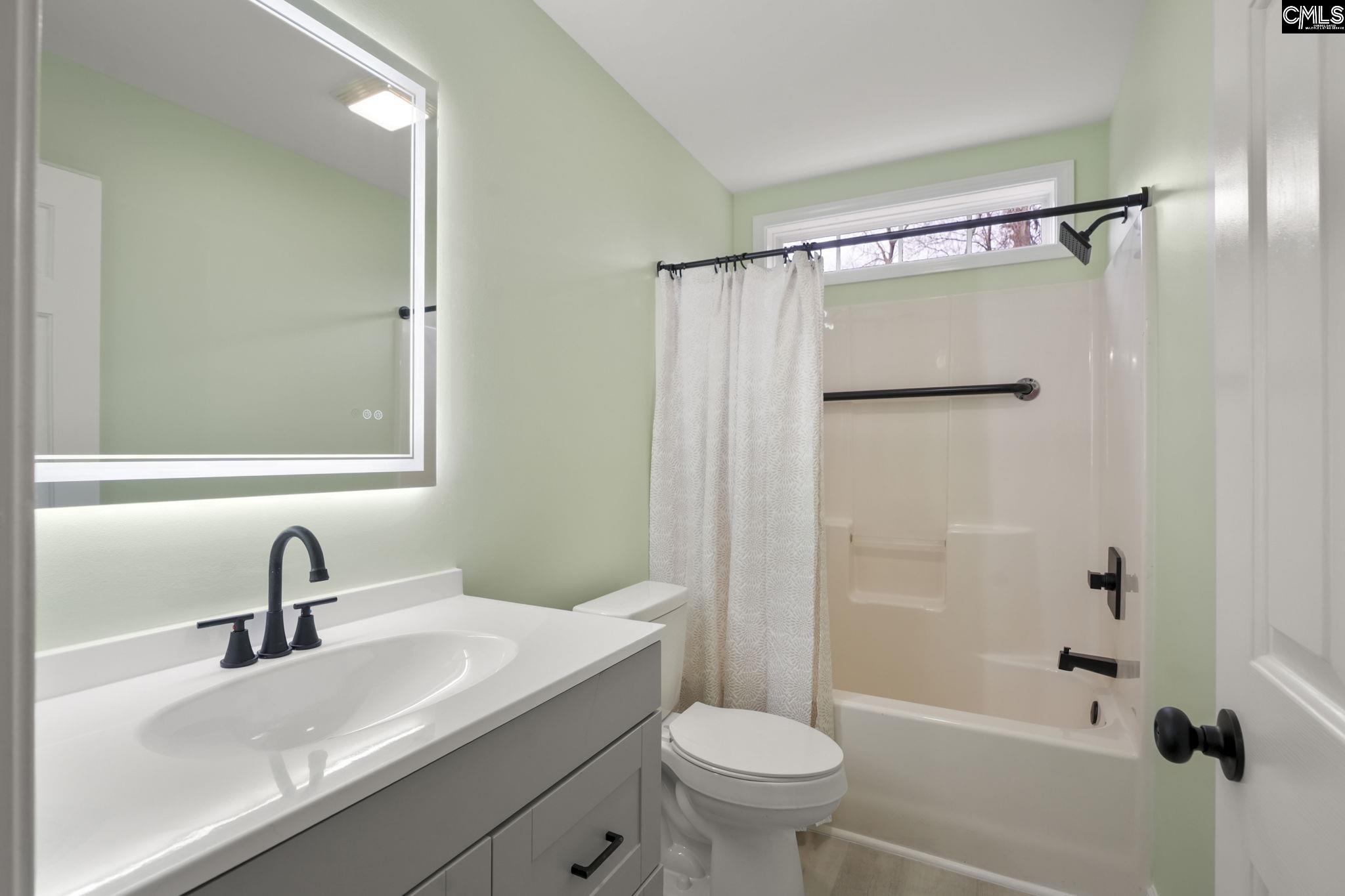 135 Litchfield Court Orangeburg, SC 29118