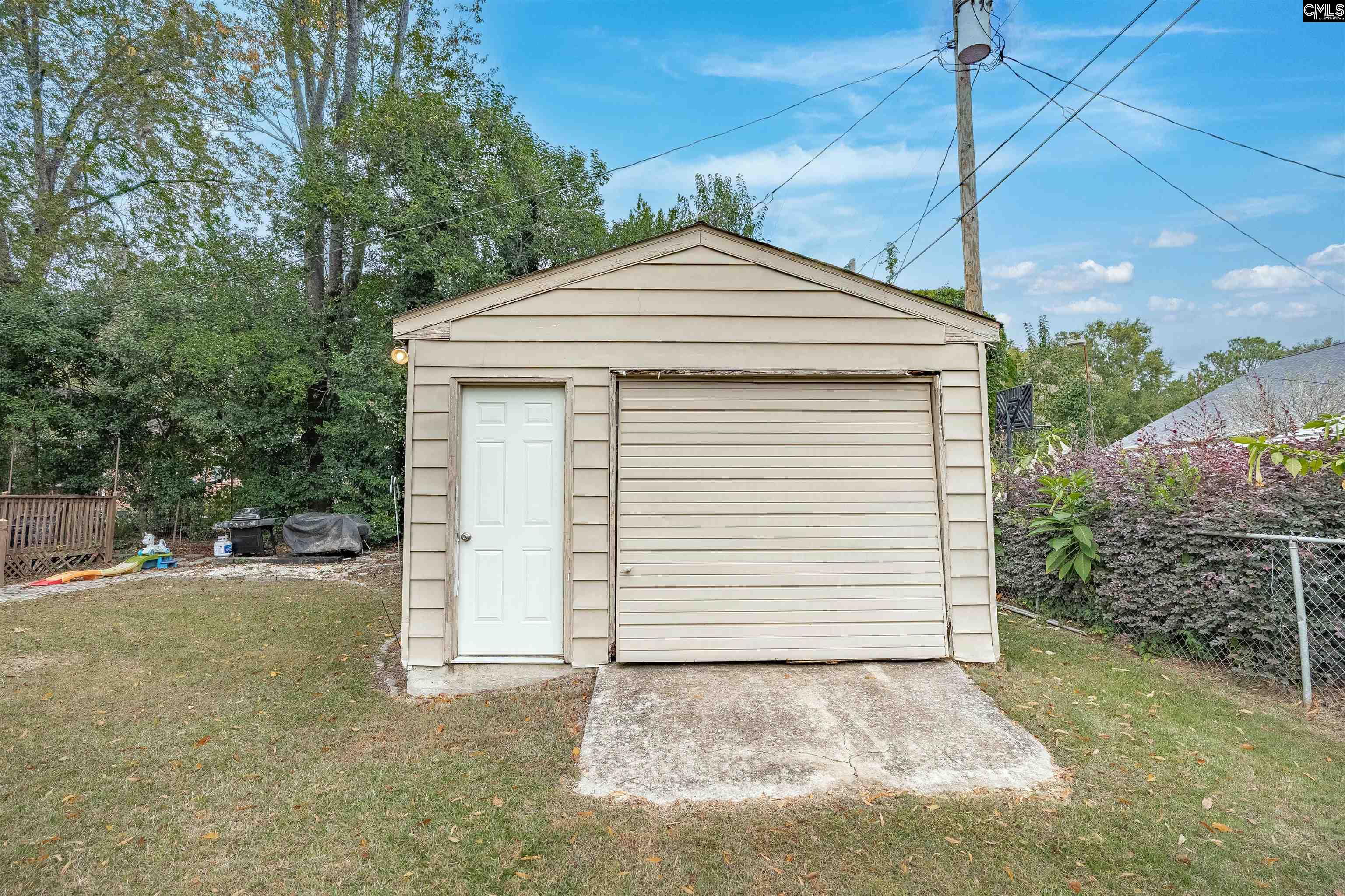 1249 Jessamine Street Cayce, SC 29033