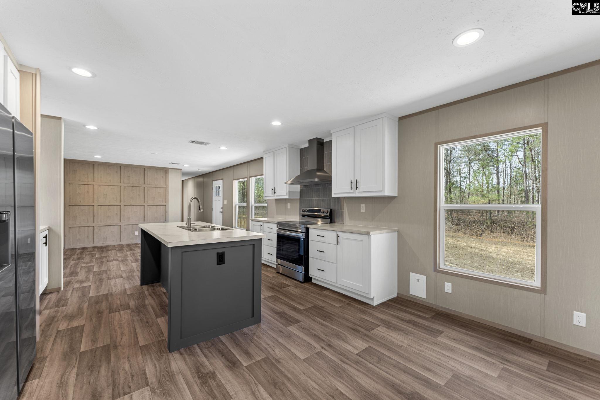142 Sandy Fox Road Swansea, SC 29160
