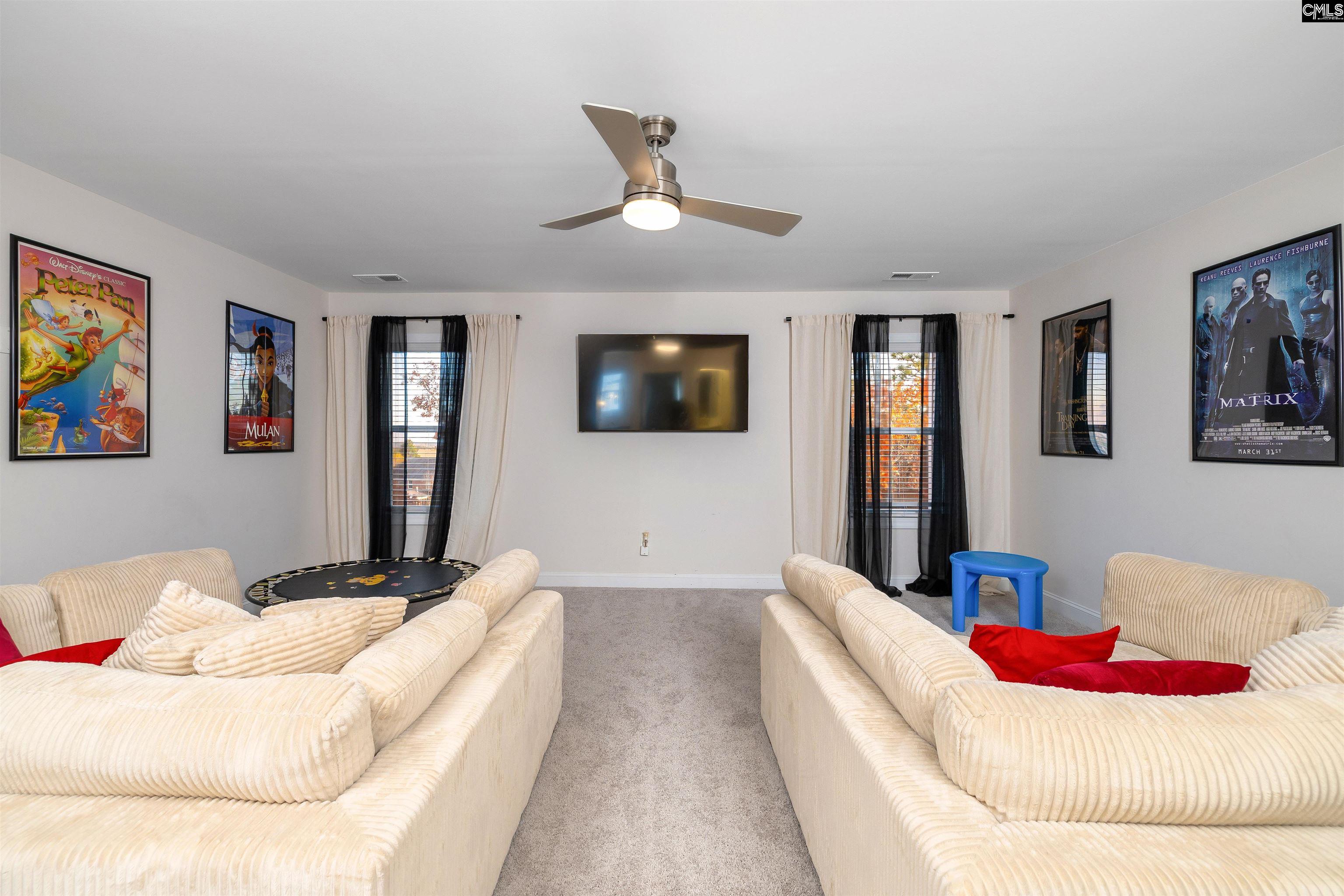 29 Coltswood Ln Elgin, SC 29045