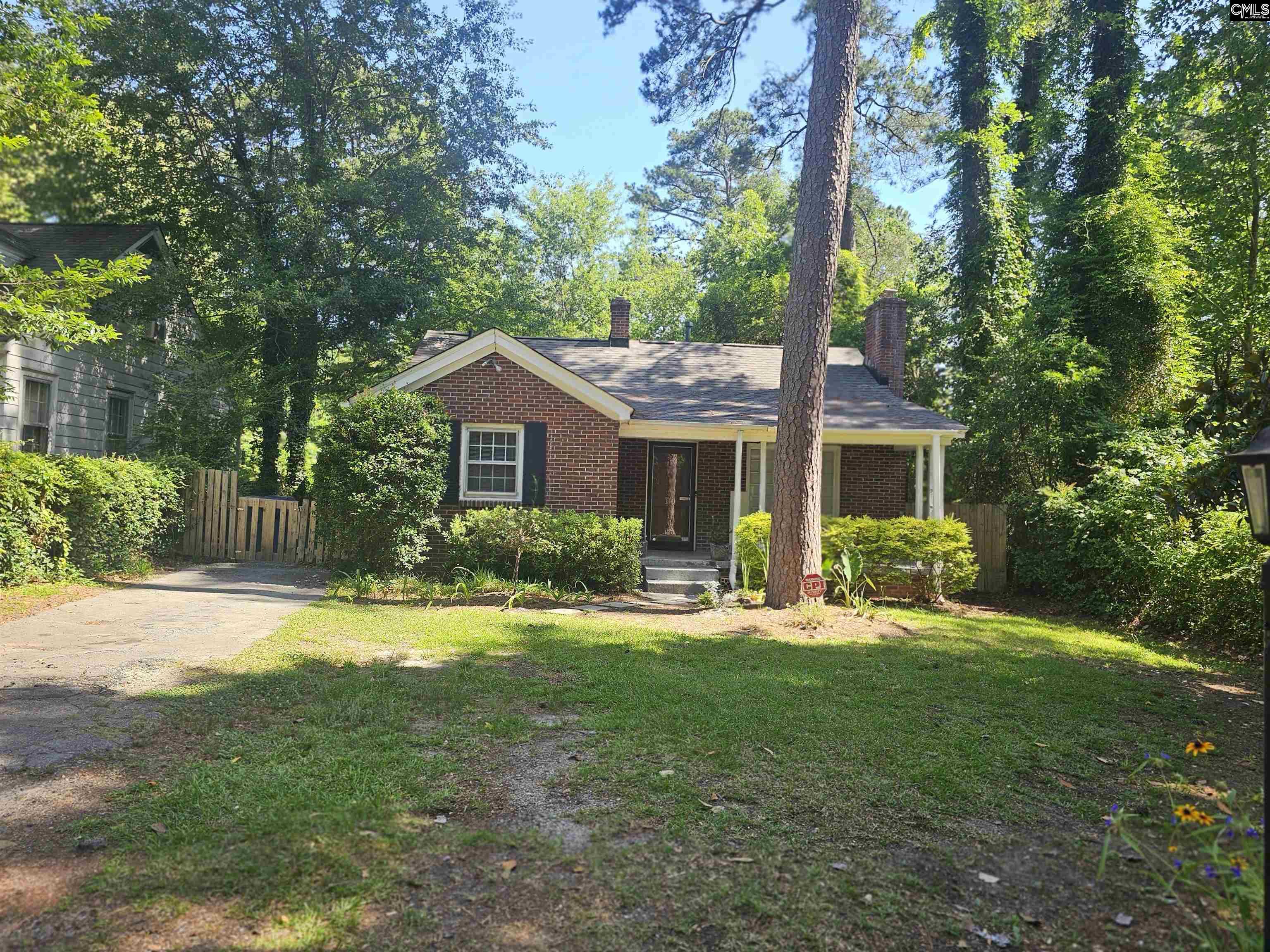 3947 Live Oak Street Columbia, SC 29205