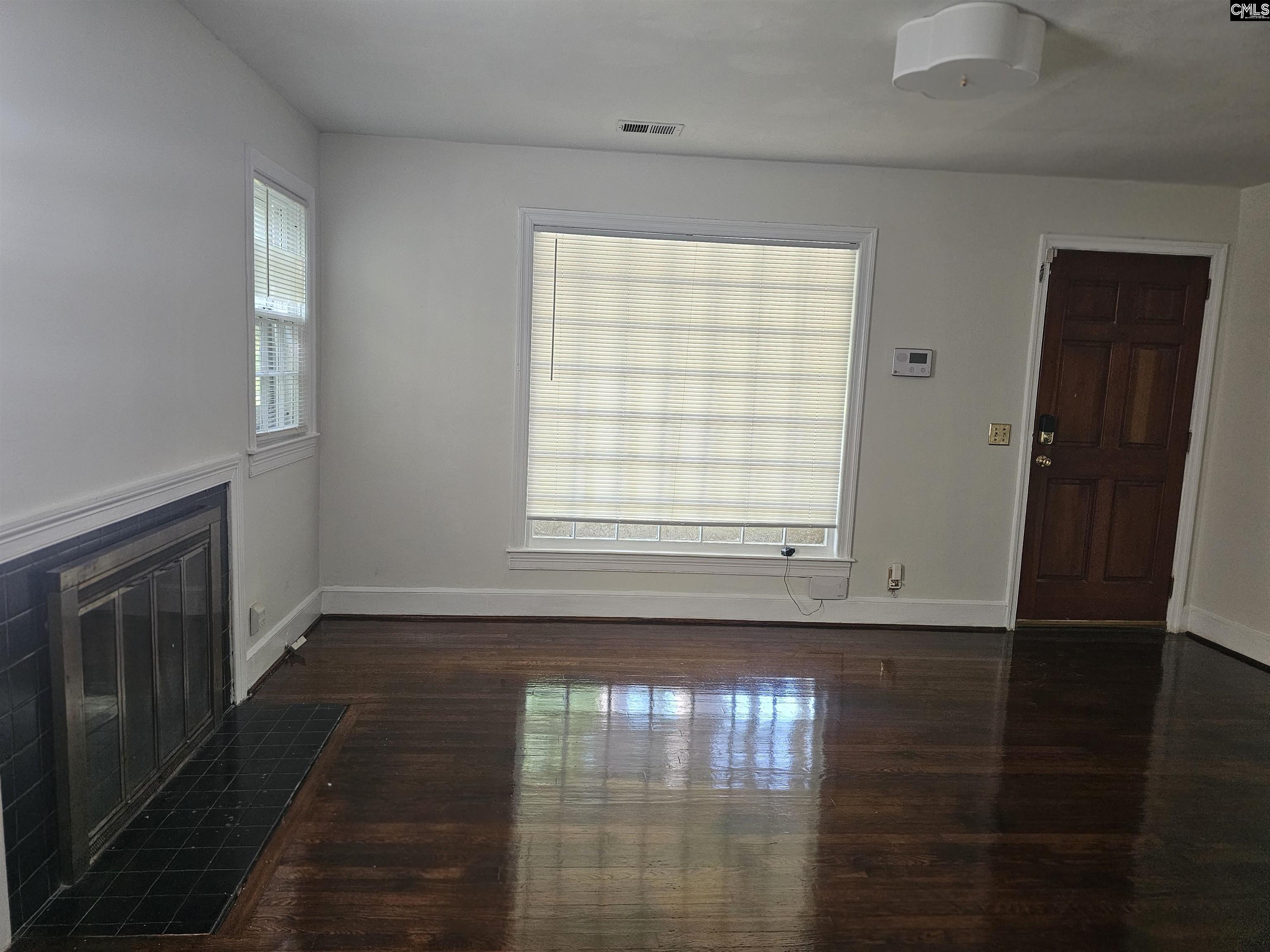 3947 Live Oak Street Columbia, SC 29205