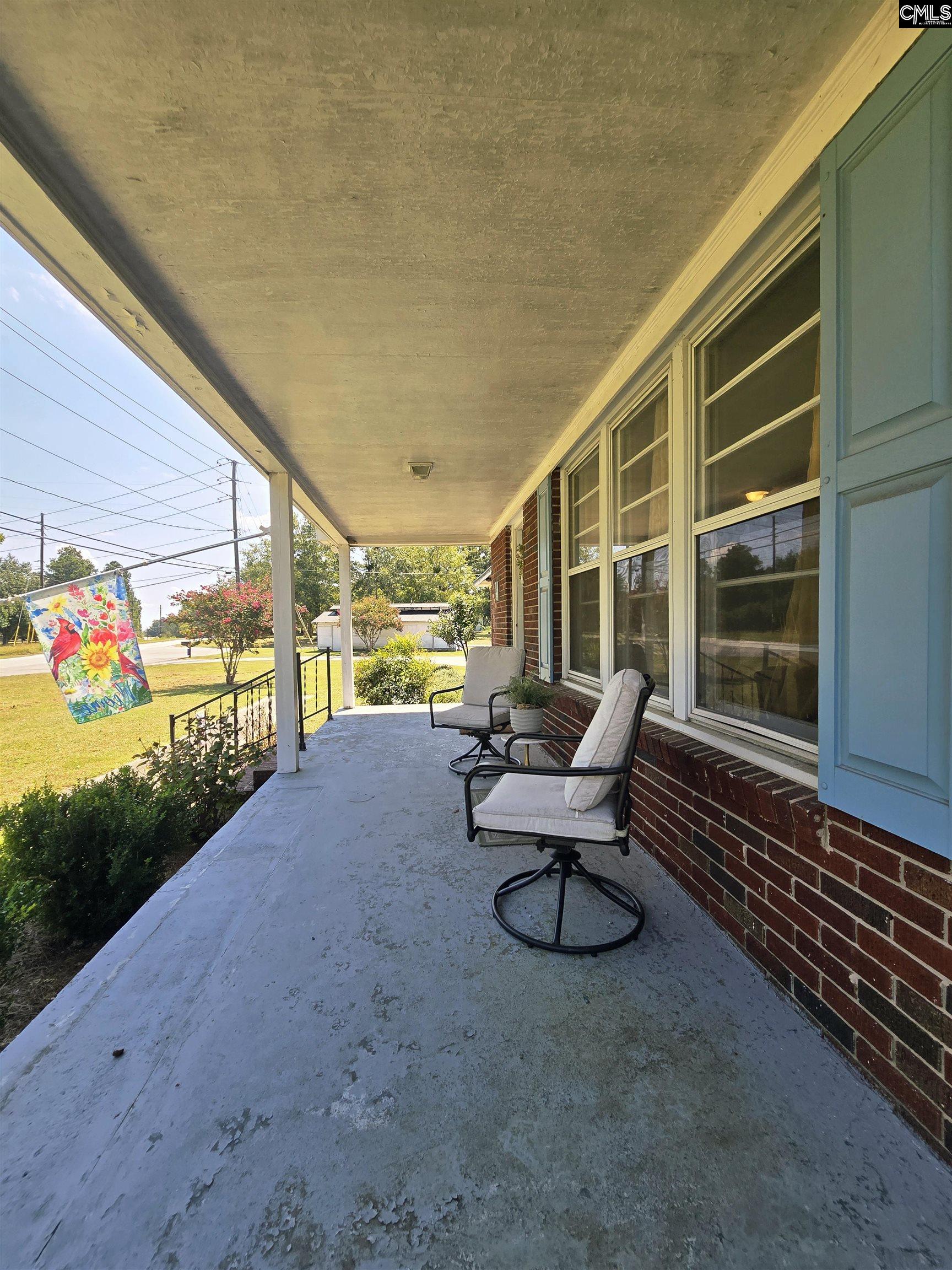 155 S East Ave Leesville, SC 29070