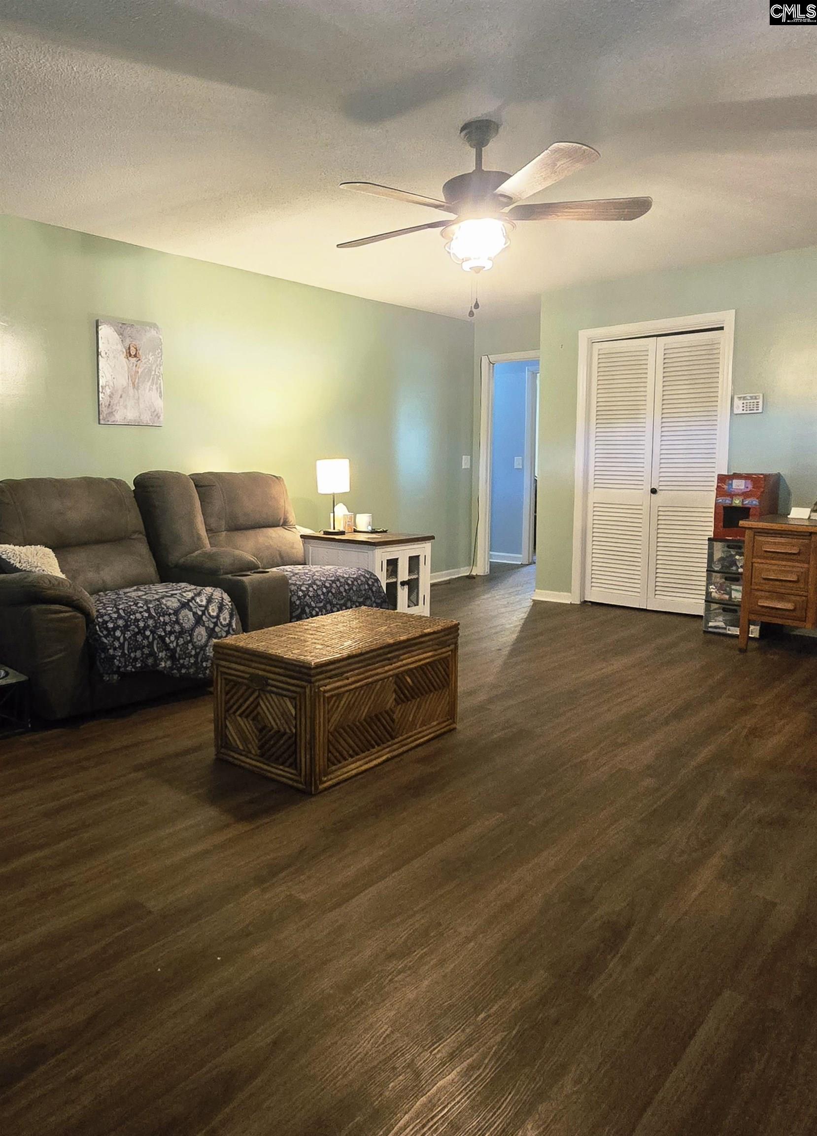 155 S East Ave Leesville, SC 29070