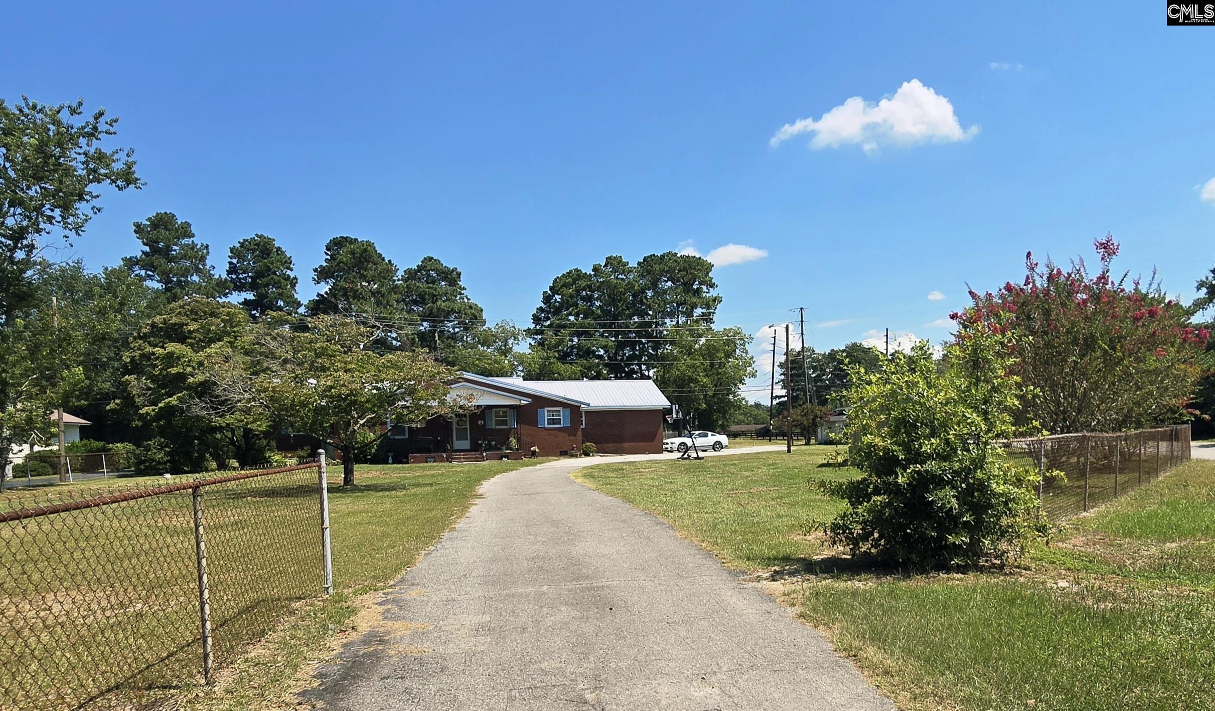 155 S East Ave Leesville, SC 29070