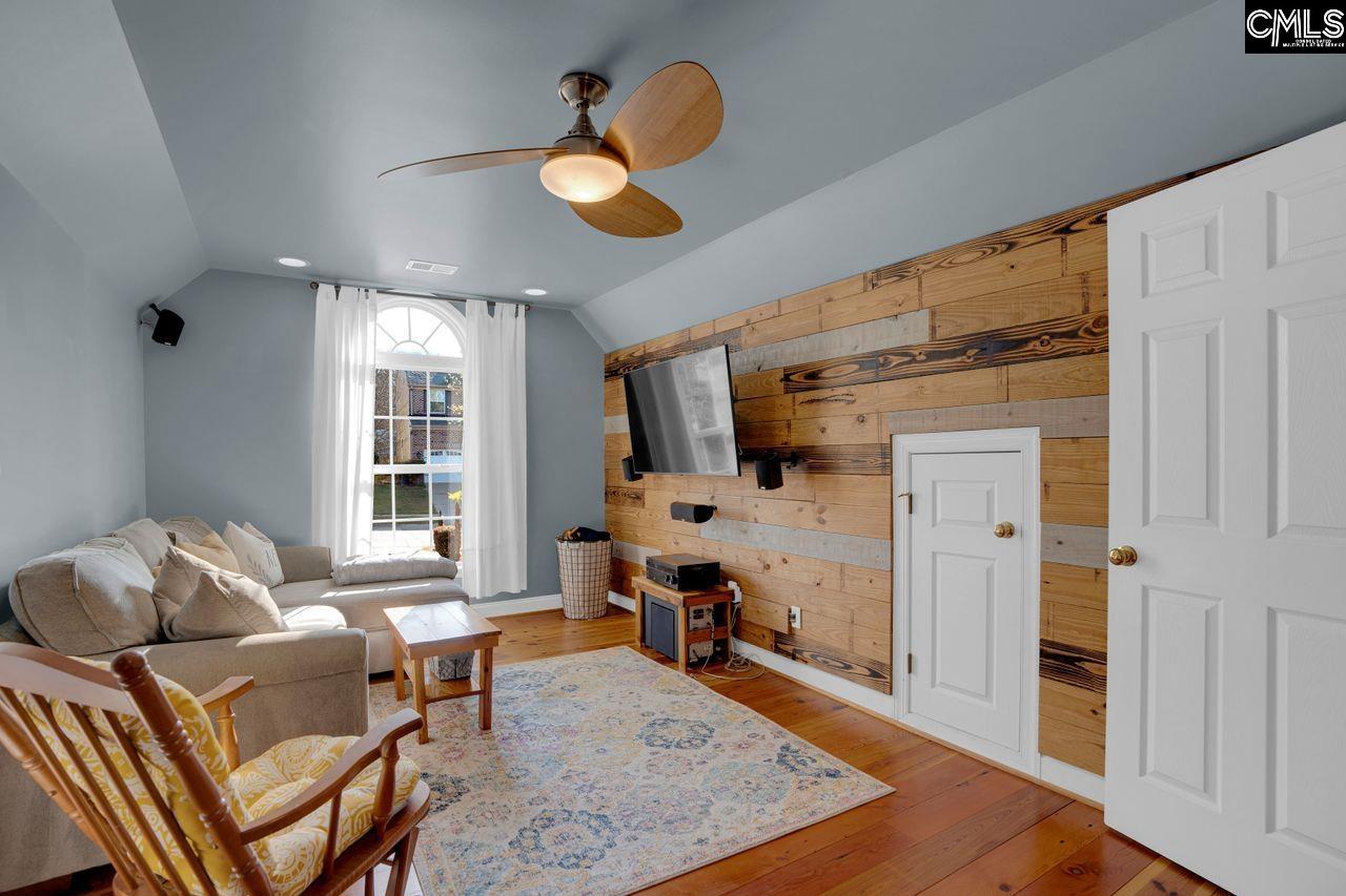 180 Palm Street Chapin, SC 29036