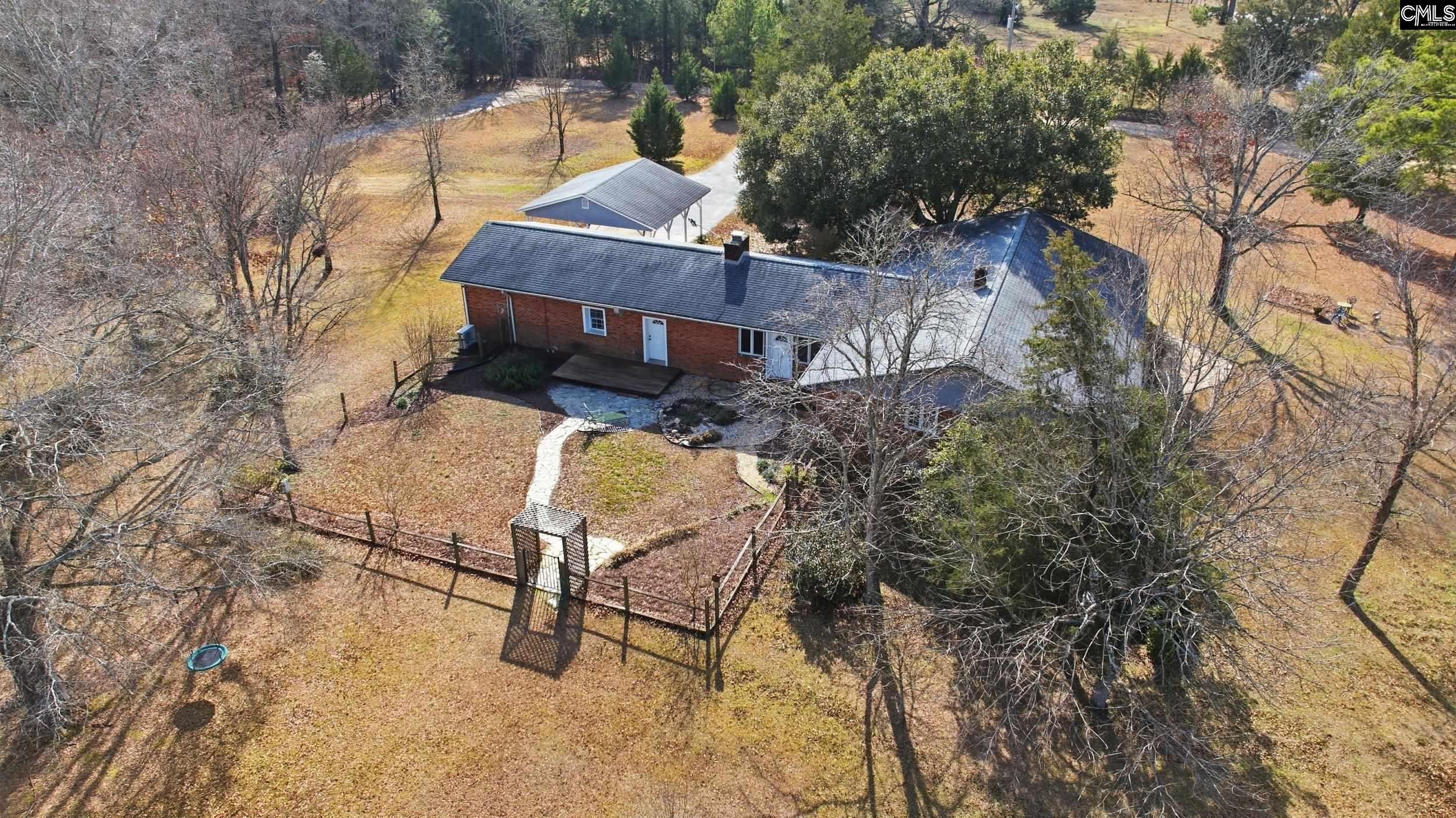 282 Yarborough Road Saluda, SC 29138