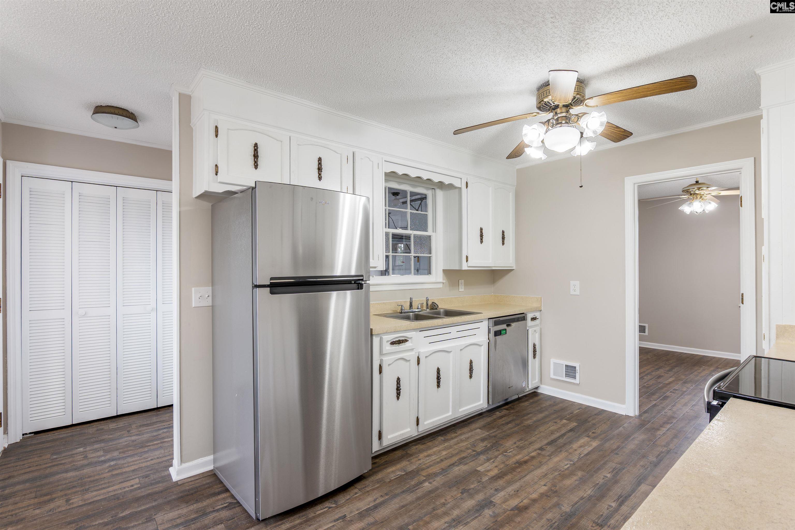 122 Old Chapin Road Lexington, SC 29072