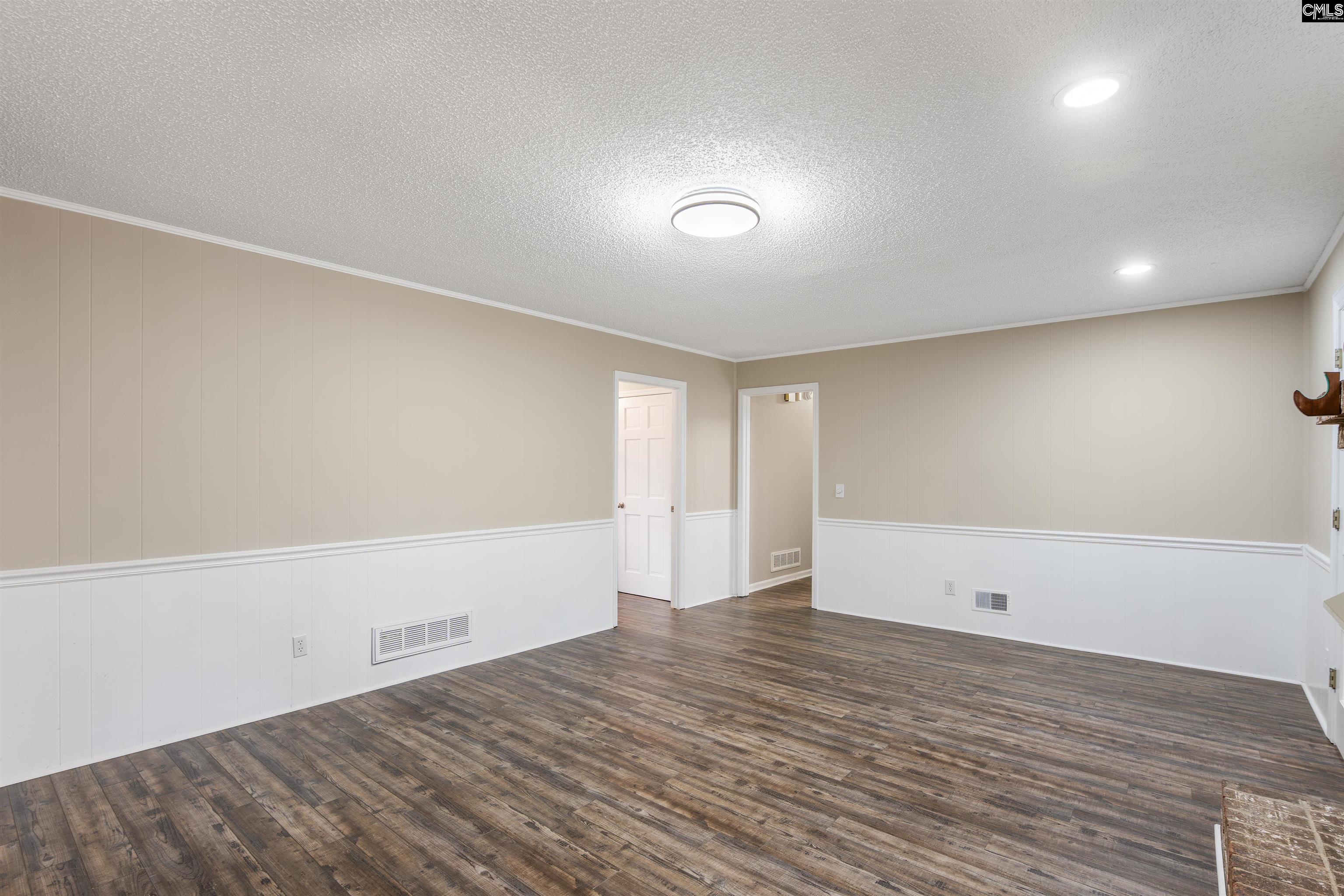 122 Old Chapin Road Lexington, SC 29072