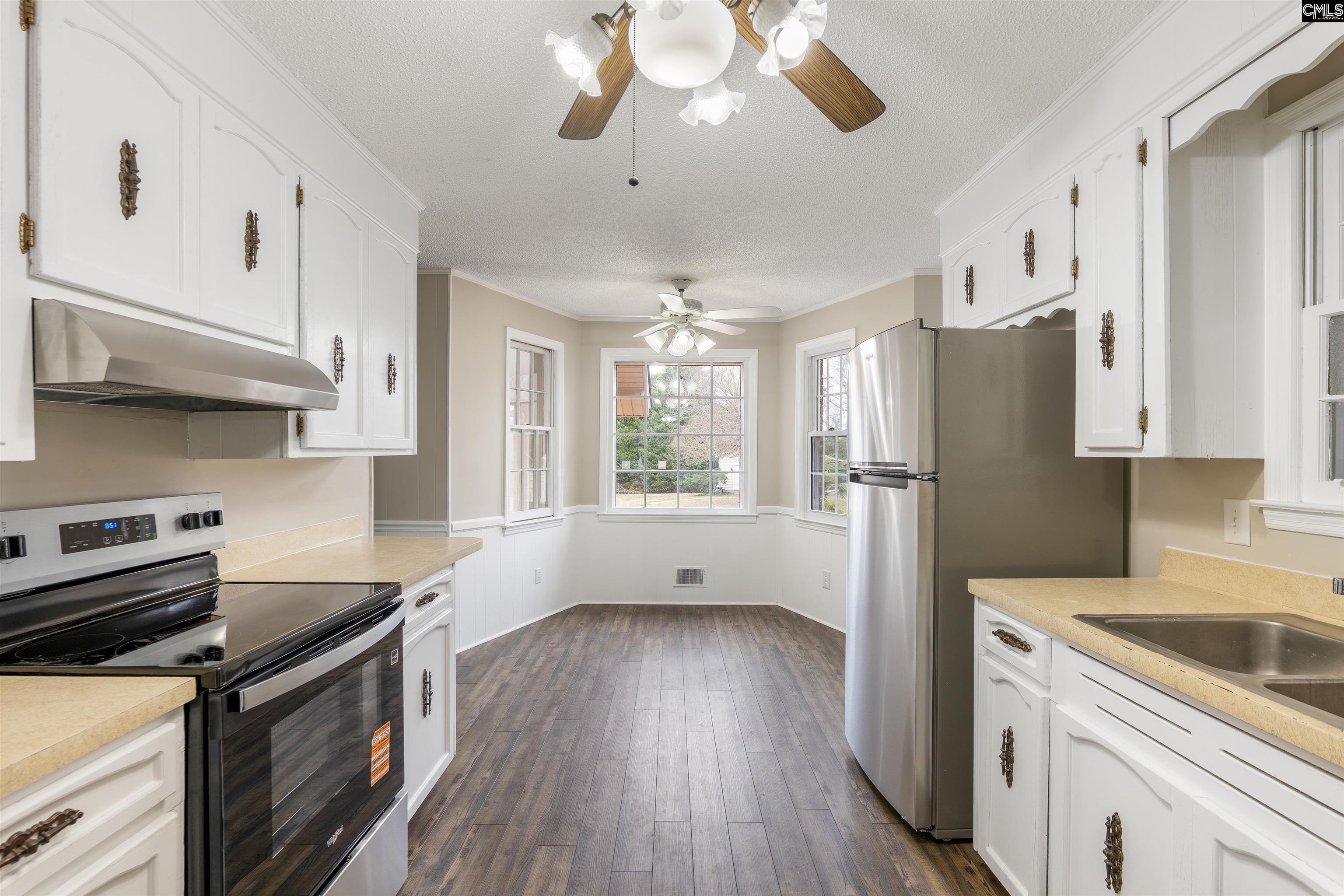 122 Old Chapin Road Lexington, SC 29072