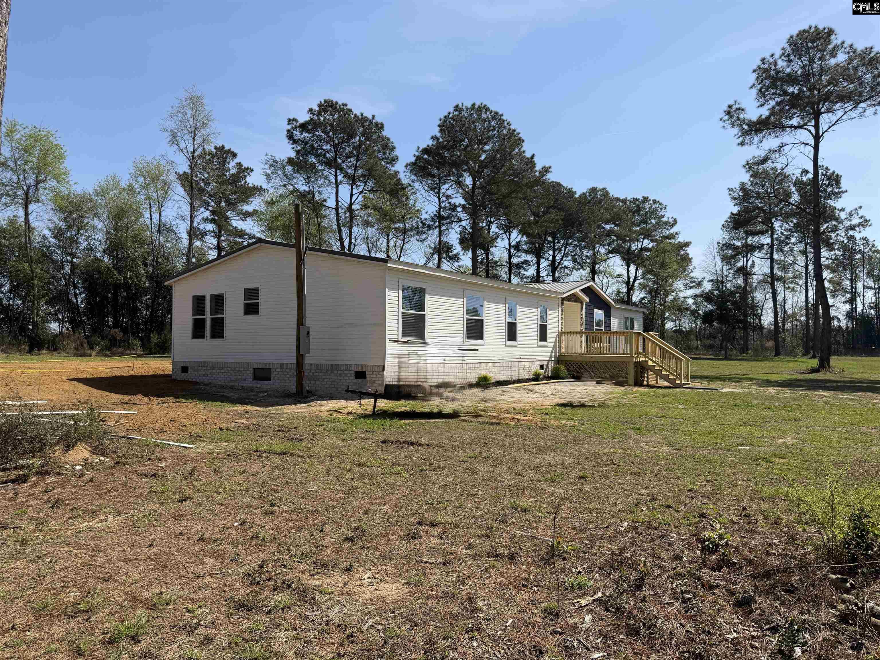 7533 Old Number Six Highway Santee, SC 29142-9096