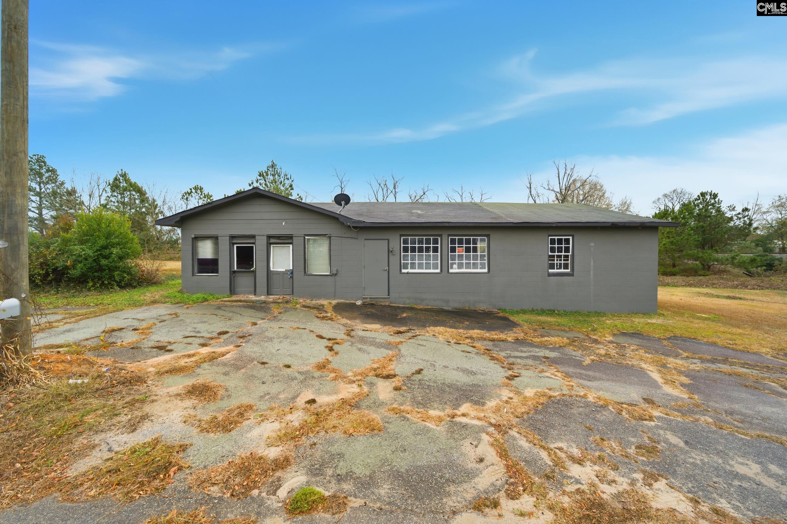 326 E Church Street Leesville, SC 29070-7724