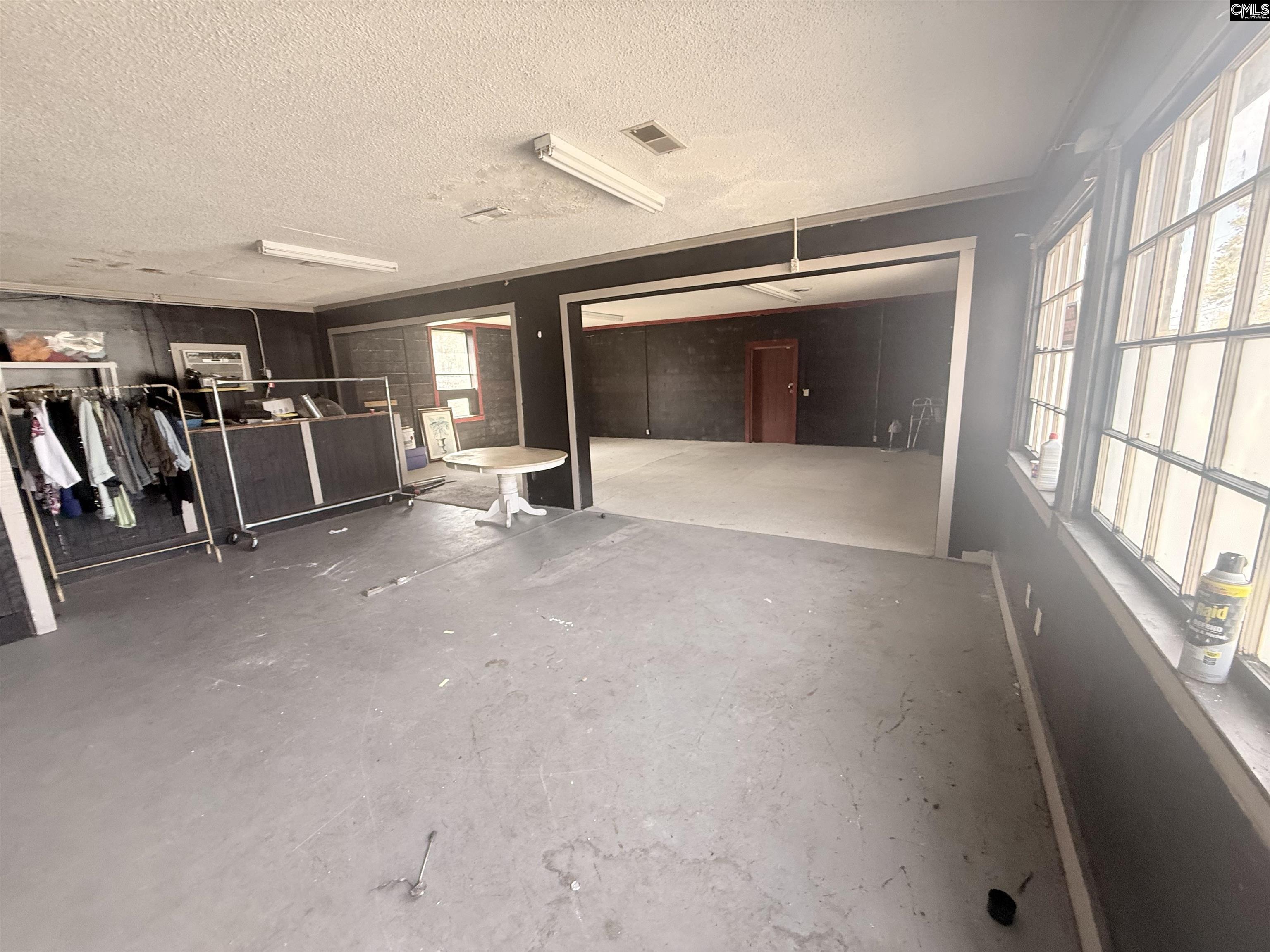 326 E Church Street Leesville, SC 29070-7724