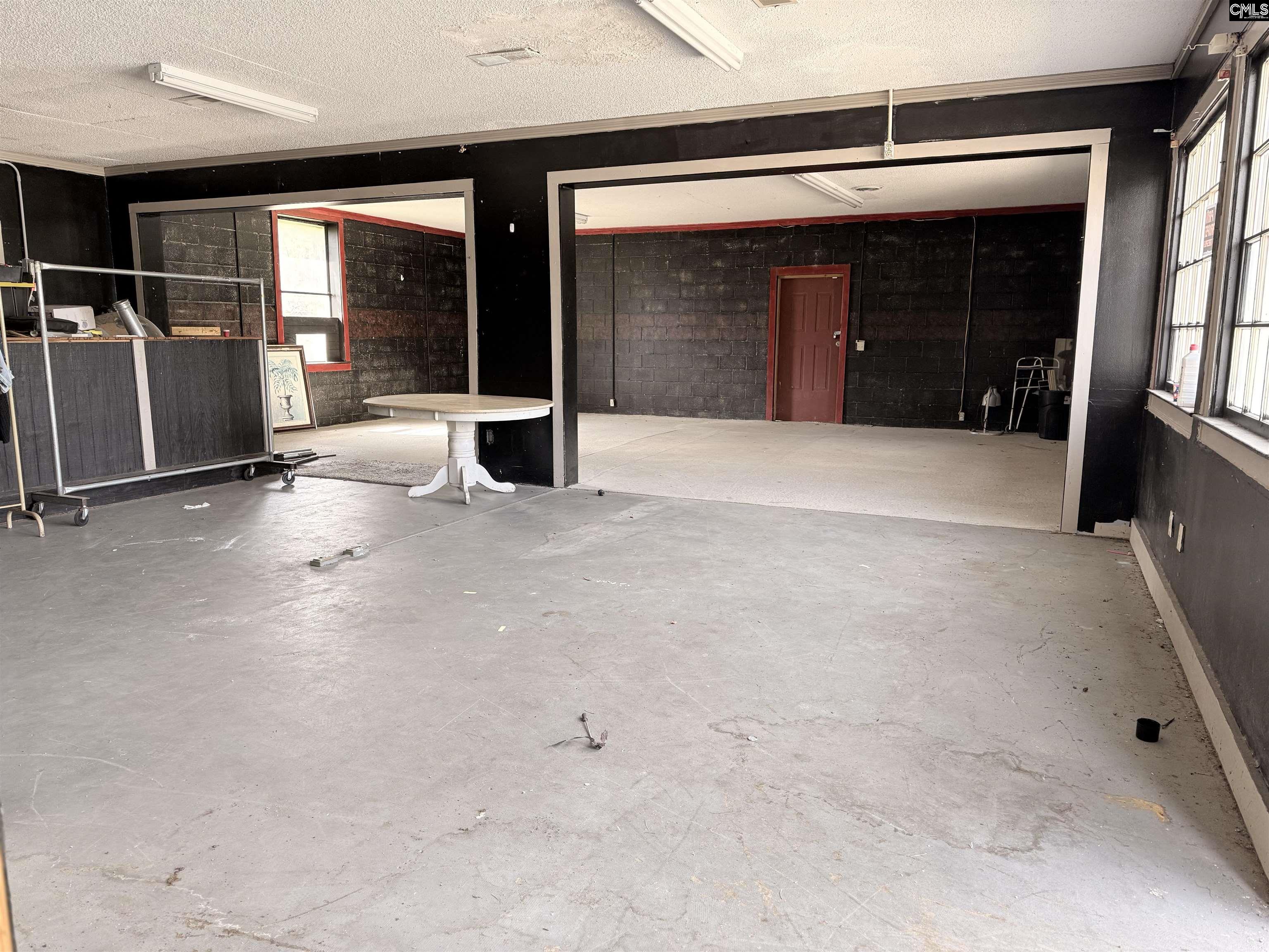 326 E Church Street Leesville, SC 29070-7724