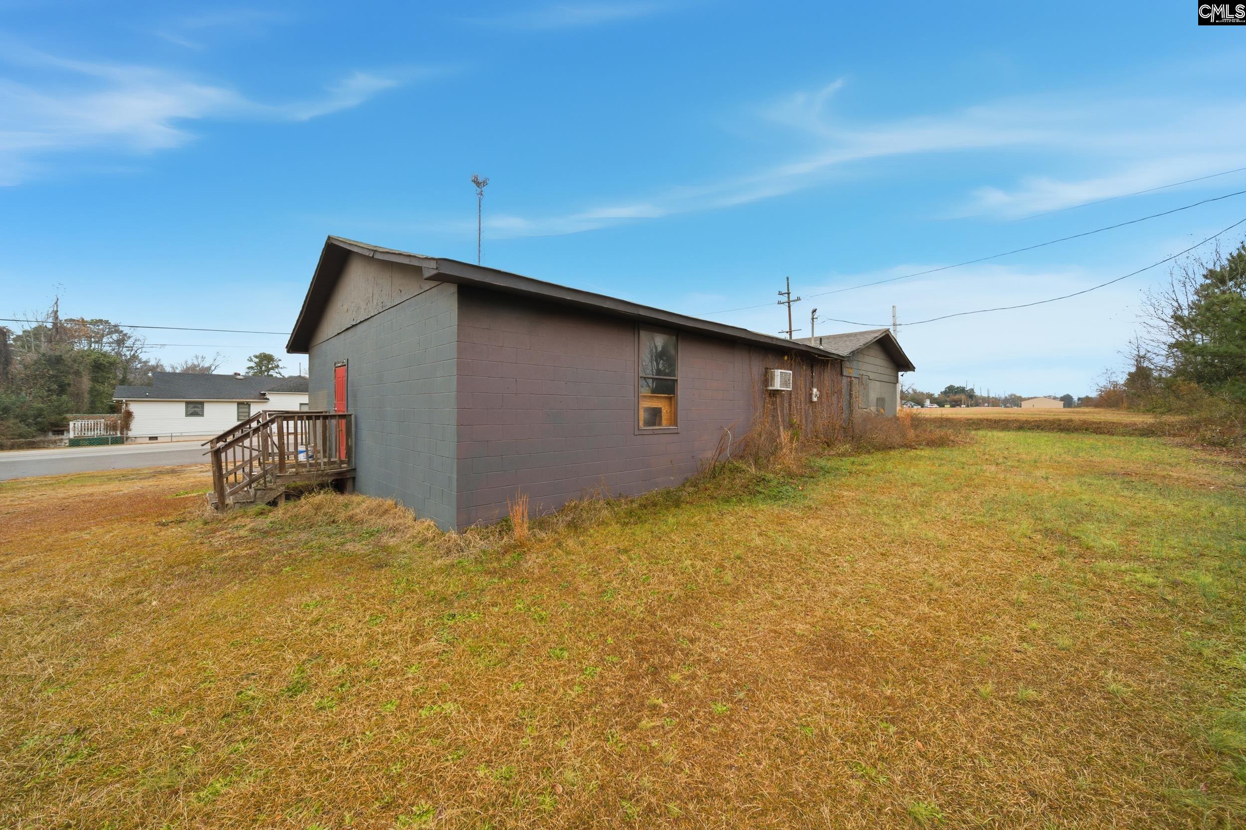 326 E Church Street Leesville, SC 29070-7724