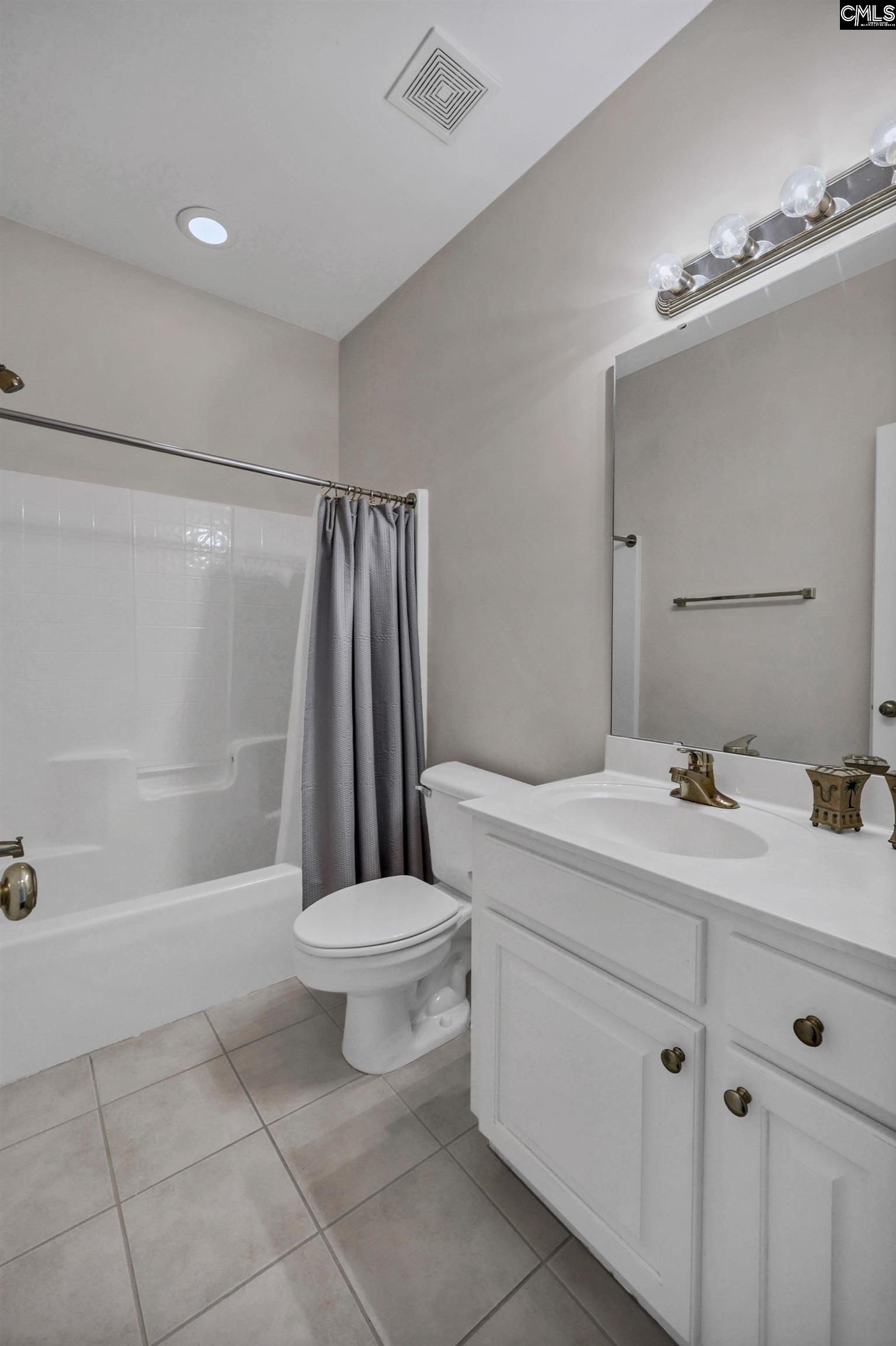 229 Bent Oak Drive Chapin, SC 29036