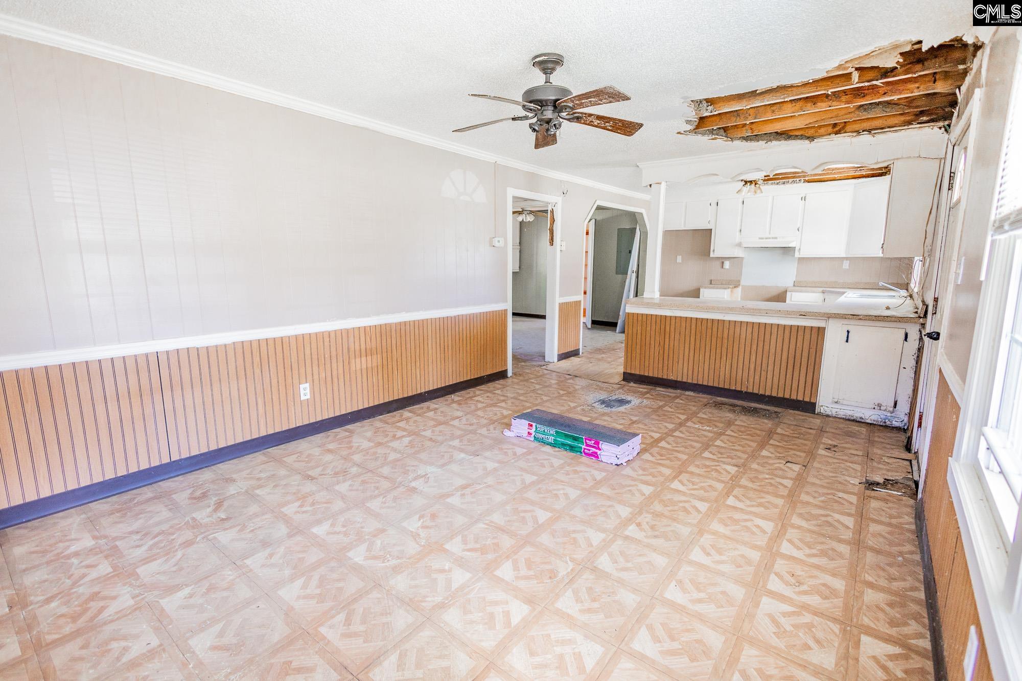 1632 Central Avenue Summerville, SC 29483