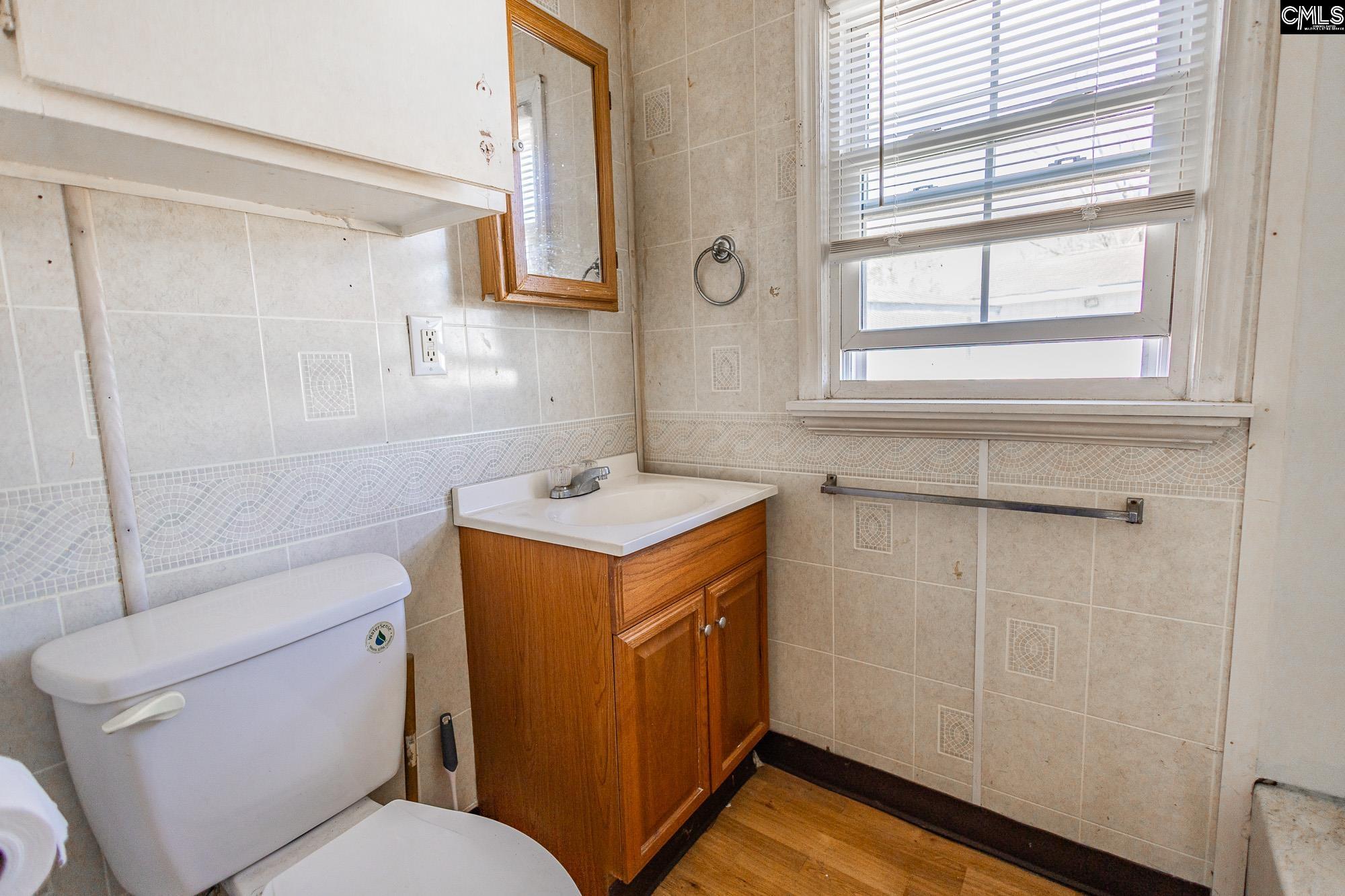 1632 Central Avenue Summerville, SC 29483