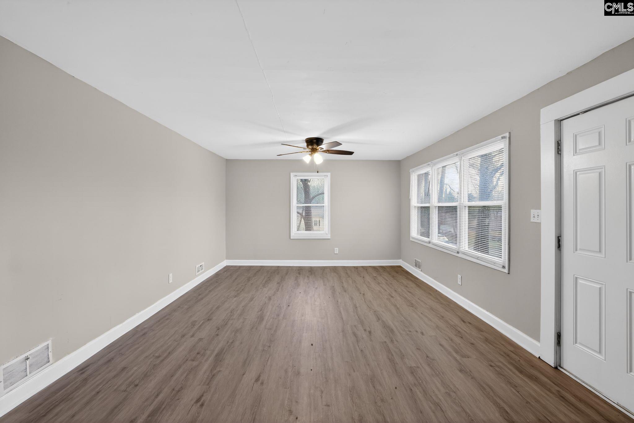325 Merideth Circle Spartanburg, SC 29306-4018