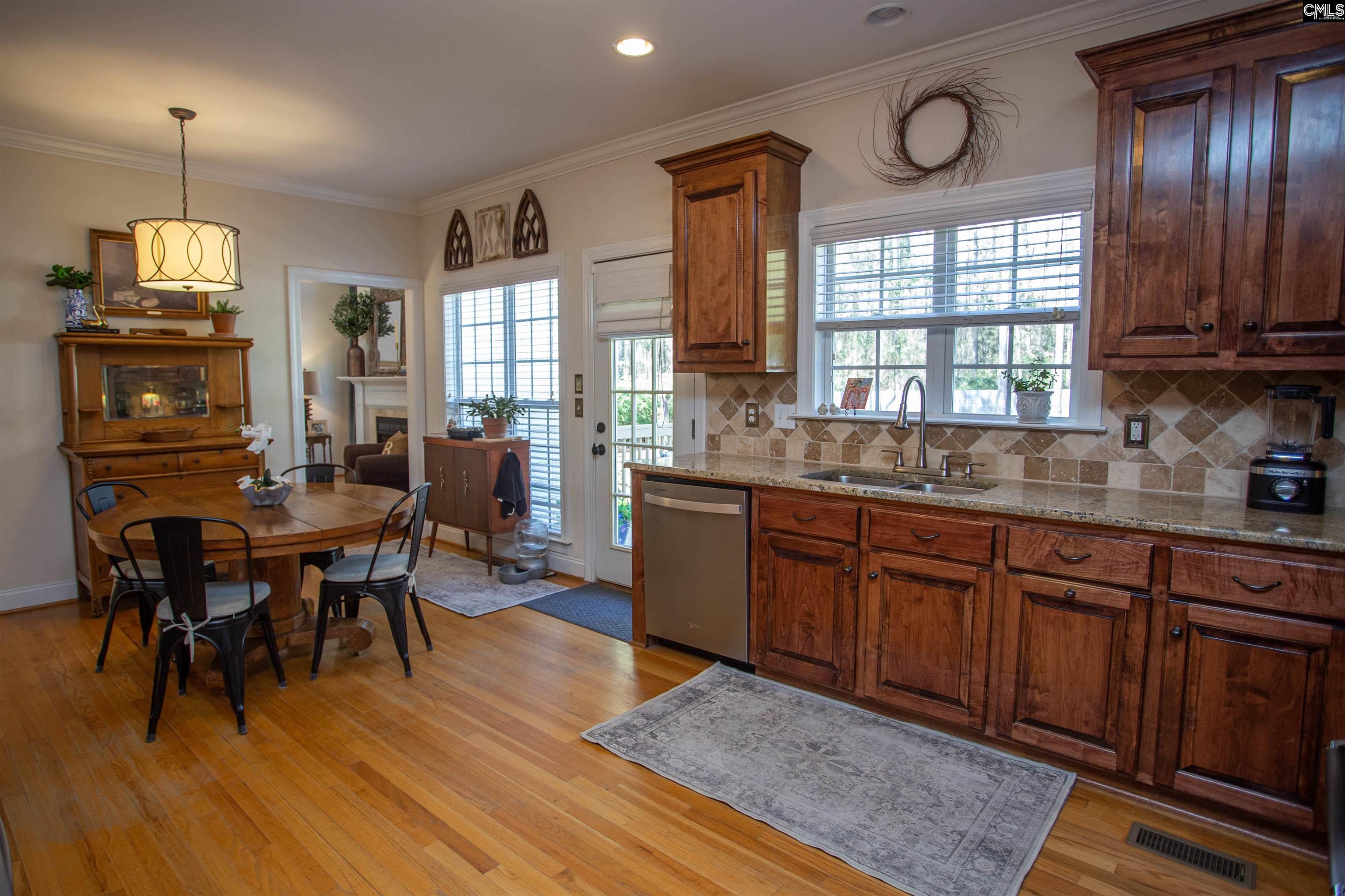 384 Bloomsbury Circle Camden, SC 29020-0000