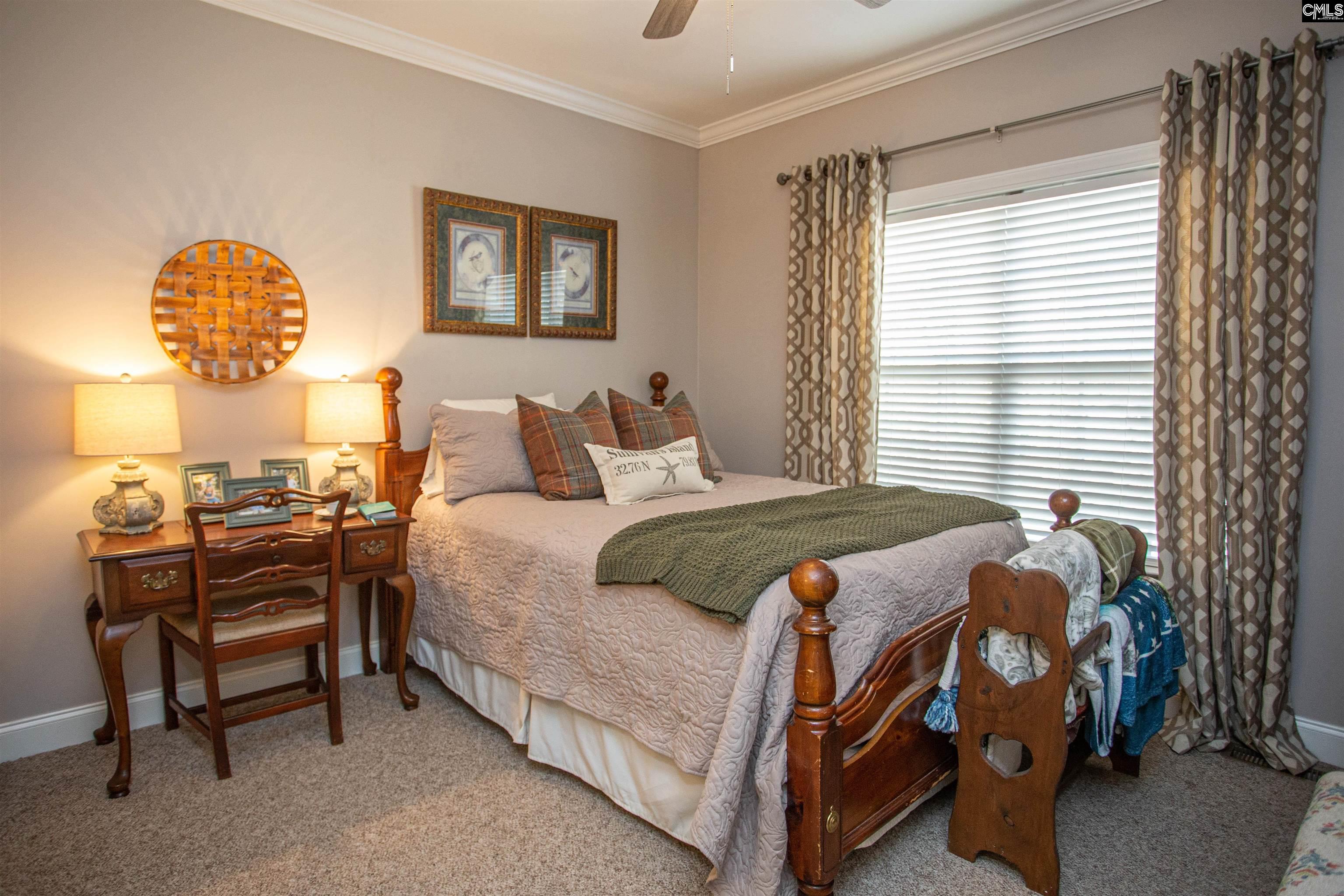 384 Bloomsbury Circle Camden, SC 29020-0000
