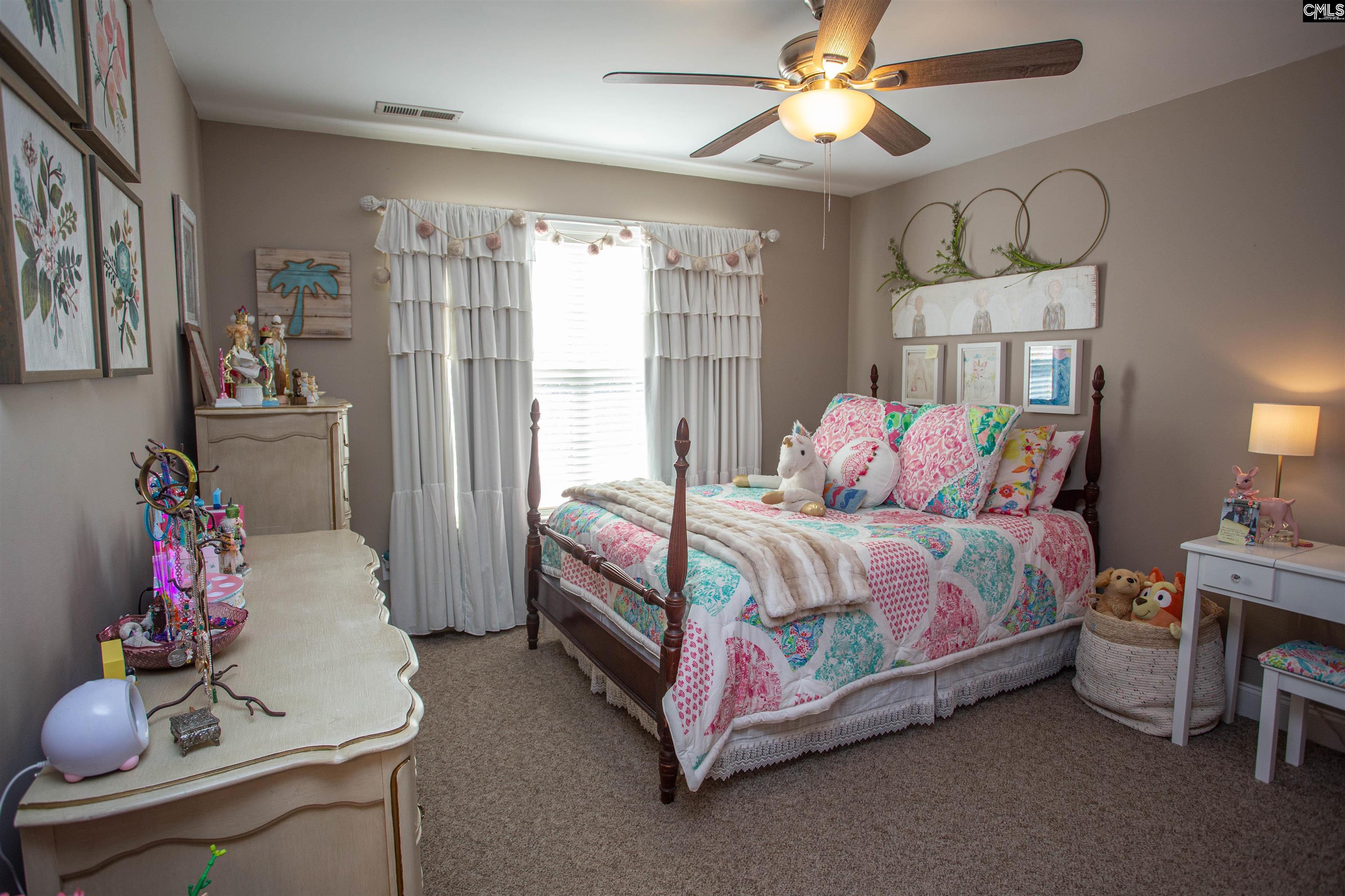 384 Bloomsbury Circle Camden, SC 29020-0000