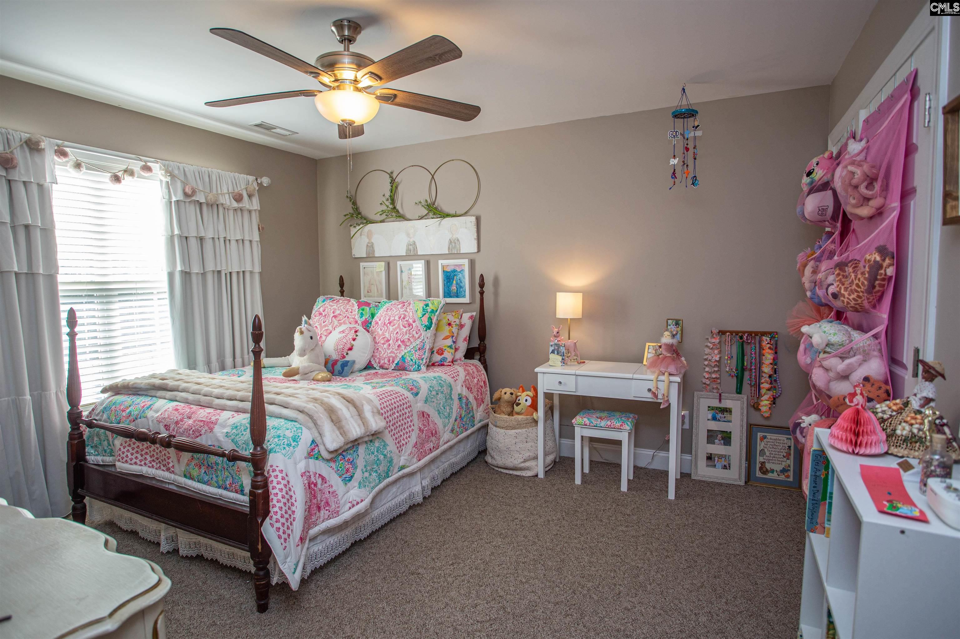 384 Bloomsbury Circle Camden, SC 29020-0000