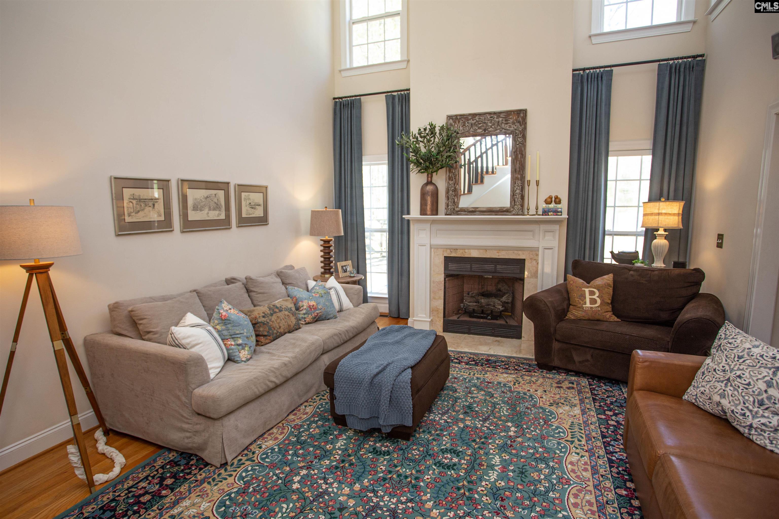 384 Bloomsbury Circle Camden, SC 29020-0000