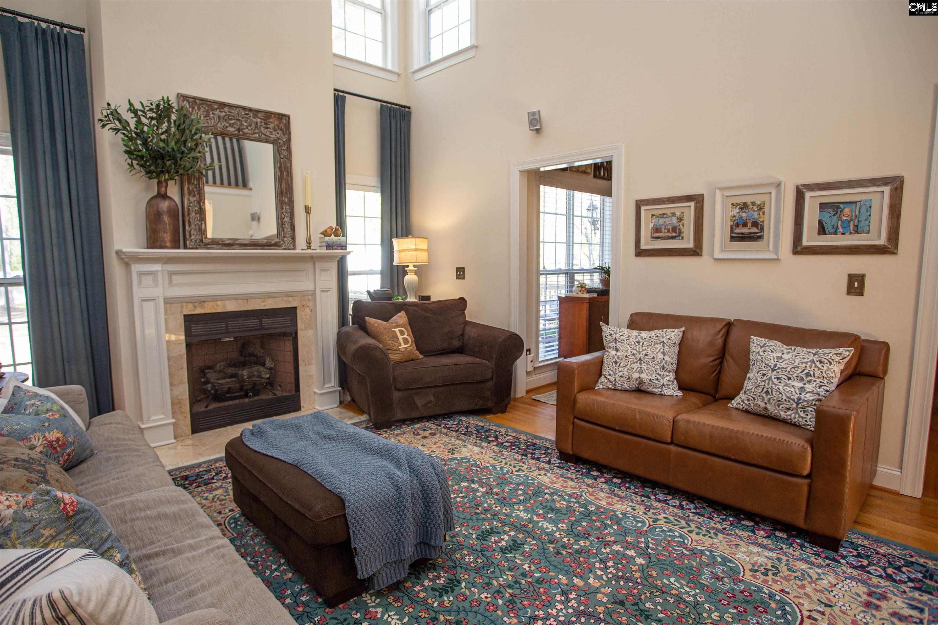 384 Bloomsbury Circle Camden, SC 29020-0000