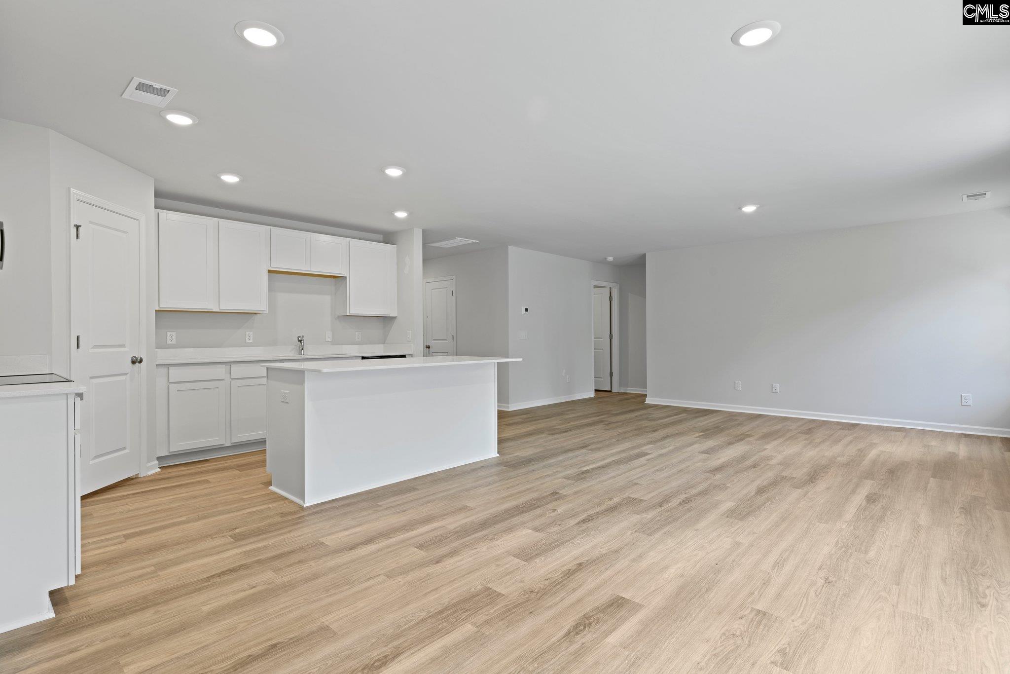 306 Paratrooper Lane Columbia, SC 29229