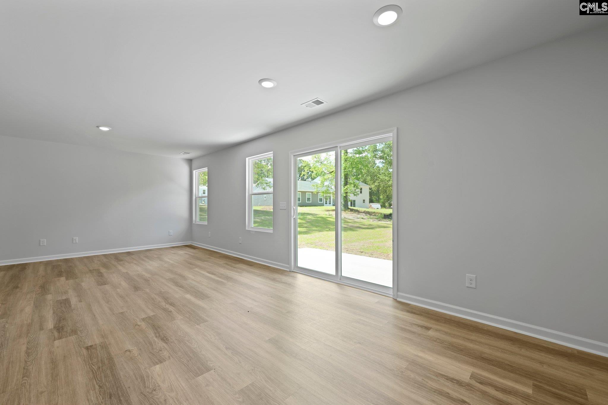 306 Paratrooper Lane Columbia, SC 29229