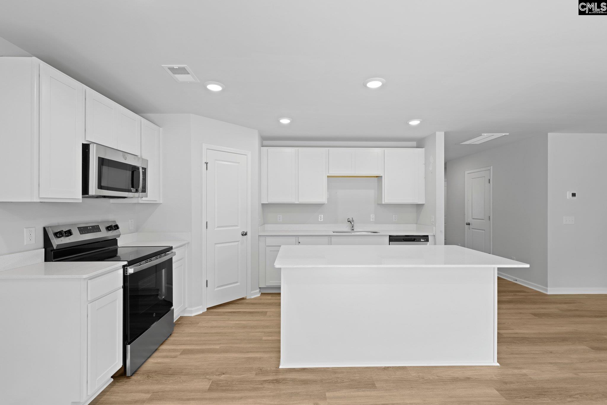 306 Paratrooper Lane Columbia, SC 29229