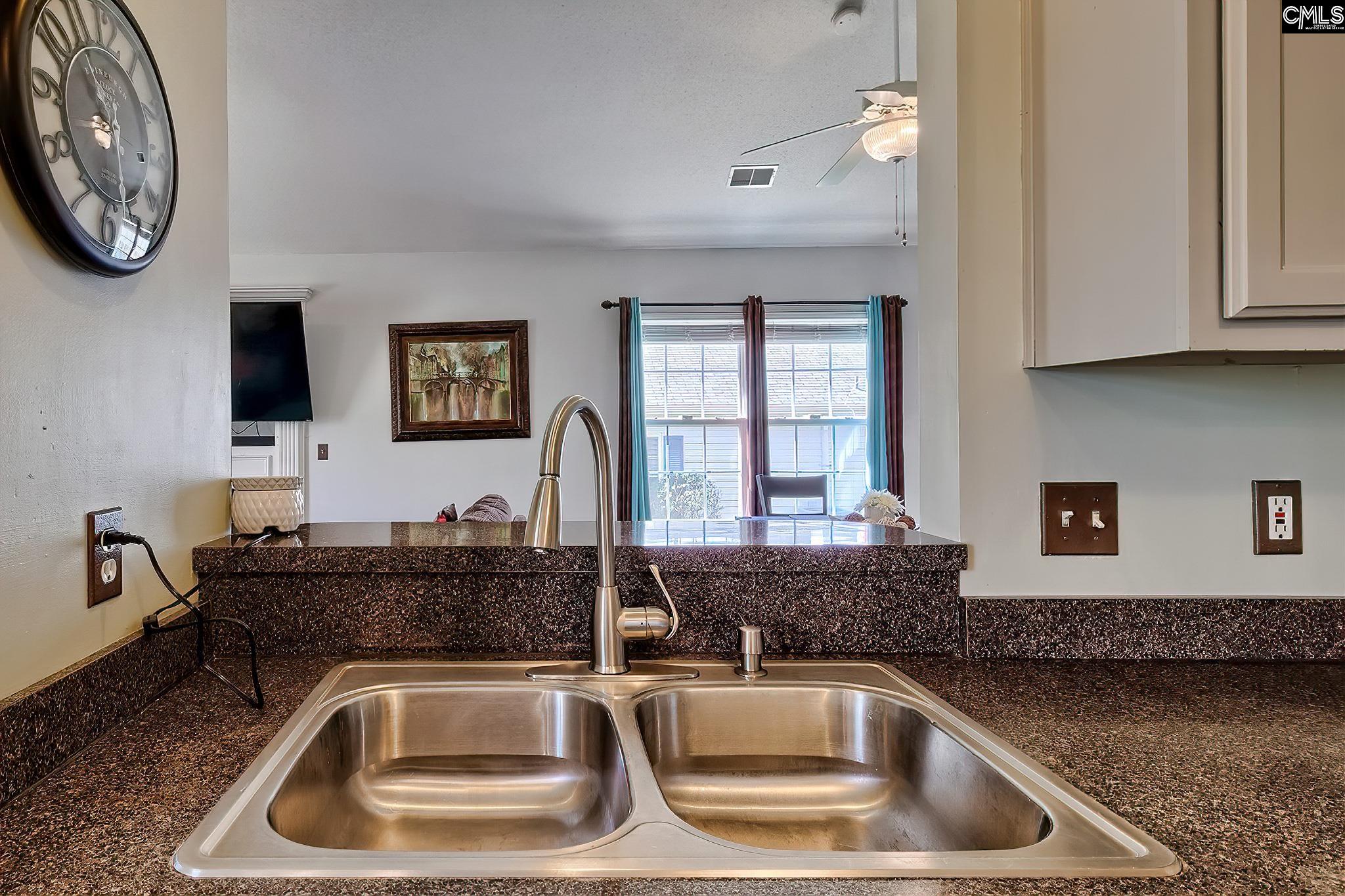 205 Twin Oaks Lane Columbia, SC 29209