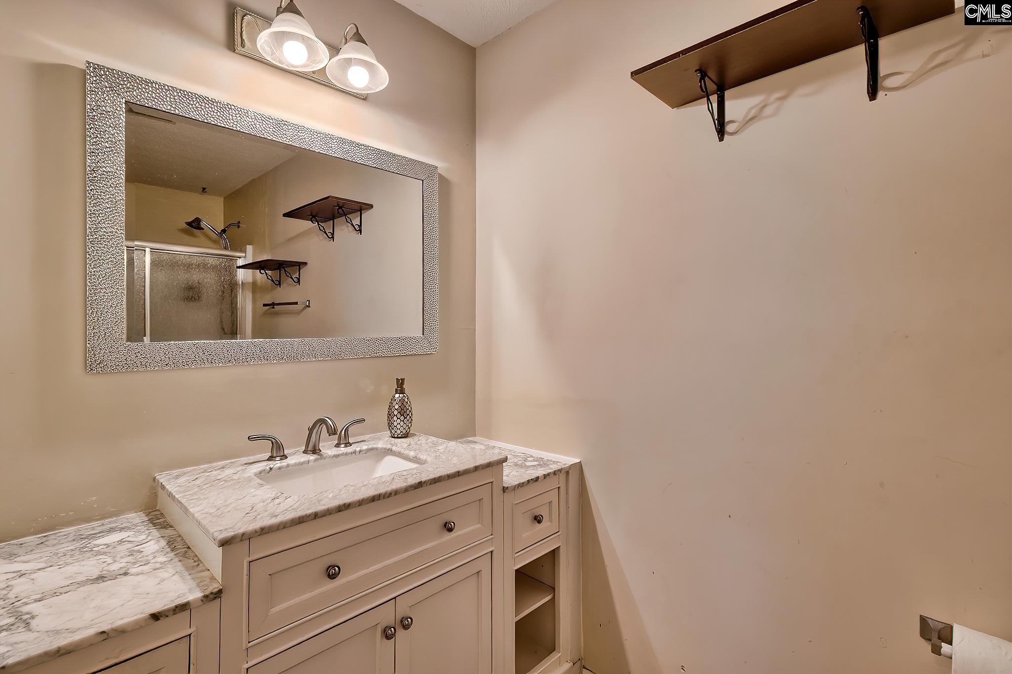 205 Twin Oaks Lane Columbia, SC 29209