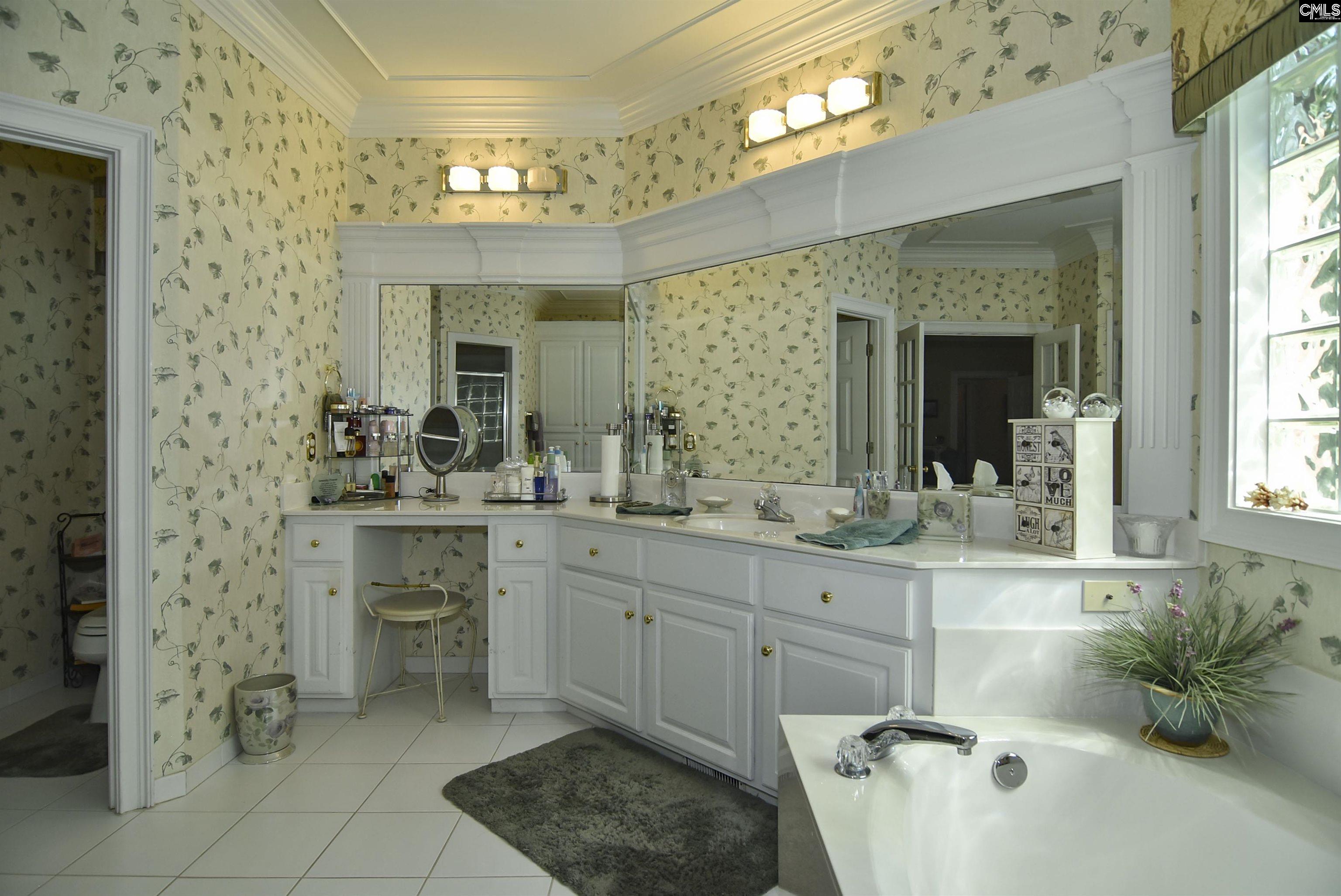 568 Charles Court Lexington, SC 29072