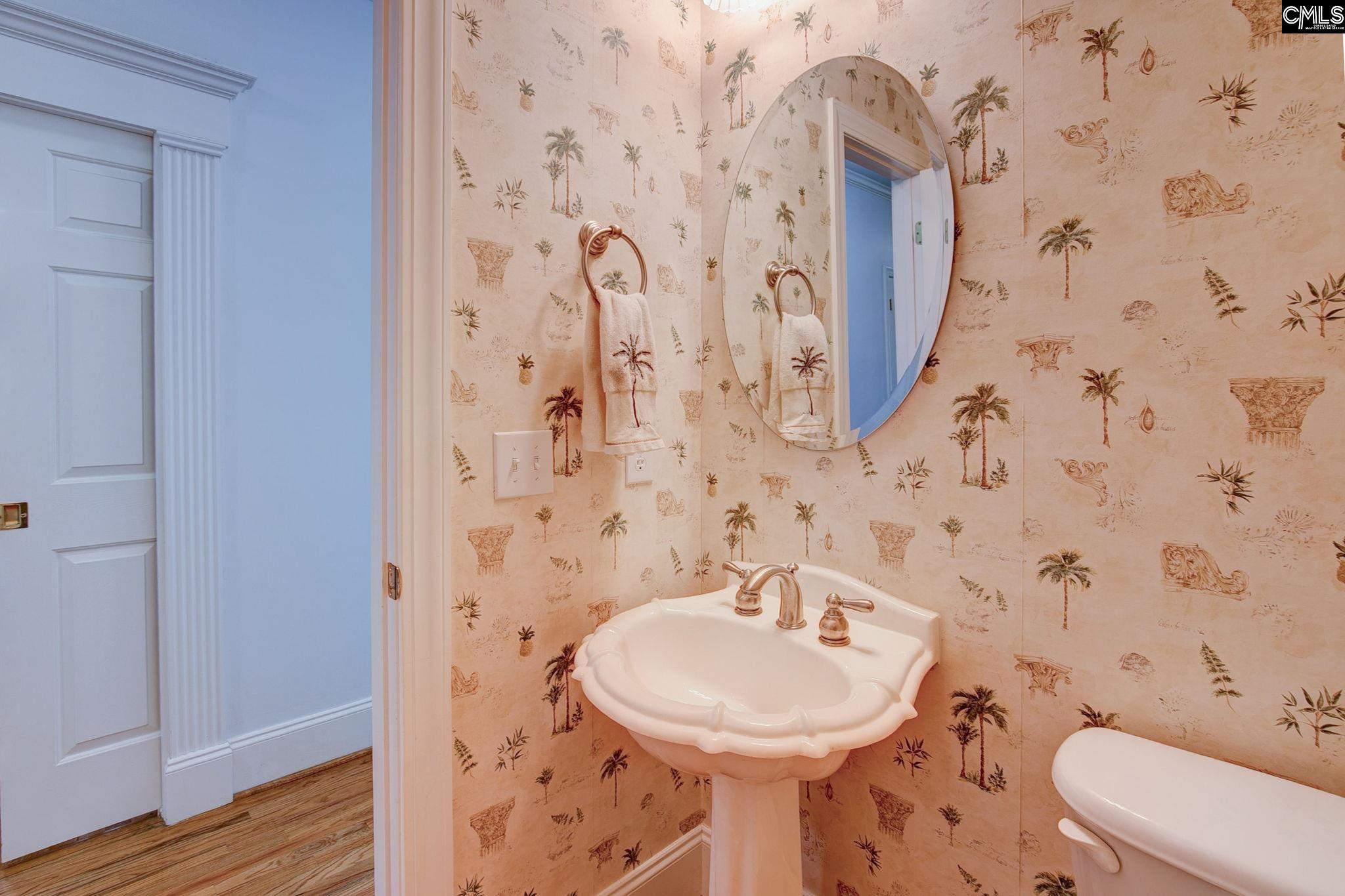 502 Eagle Pointe Drive Columbia, SC 29229