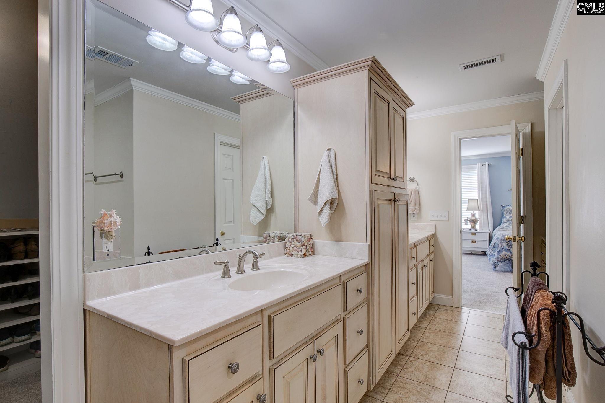 502 Eagle Pointe Drive Columbia, SC 29229